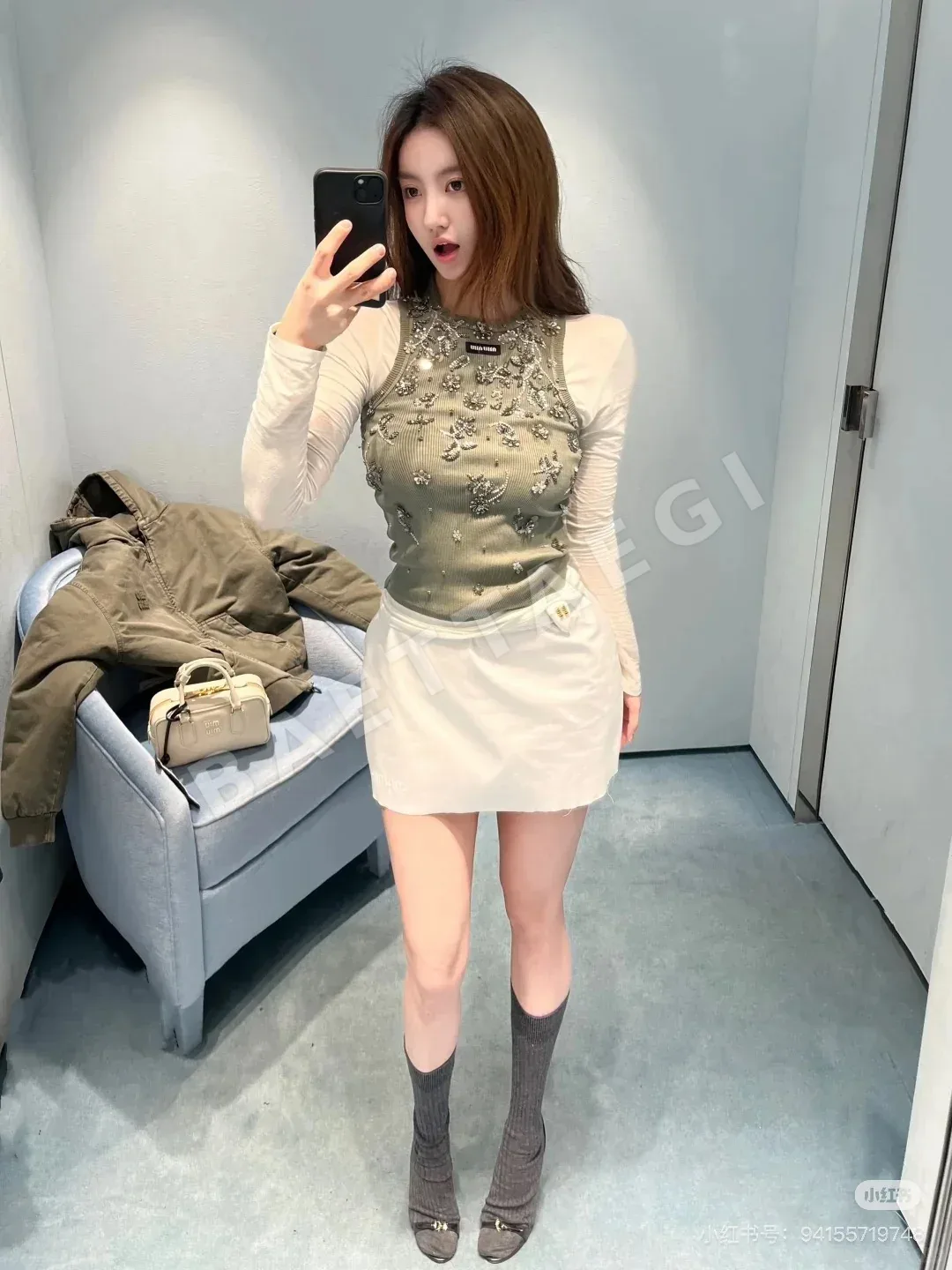 미우미우 꽃무늬 비즈 베스트 여성용 상세 이미지 7