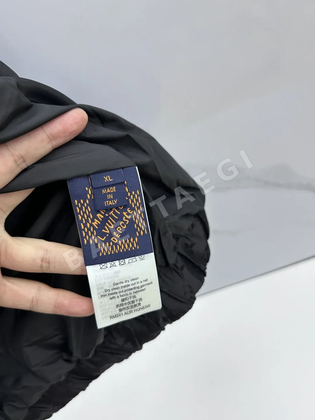 루이비통 스탠드카라 남성 자켓 상세 이미지 8