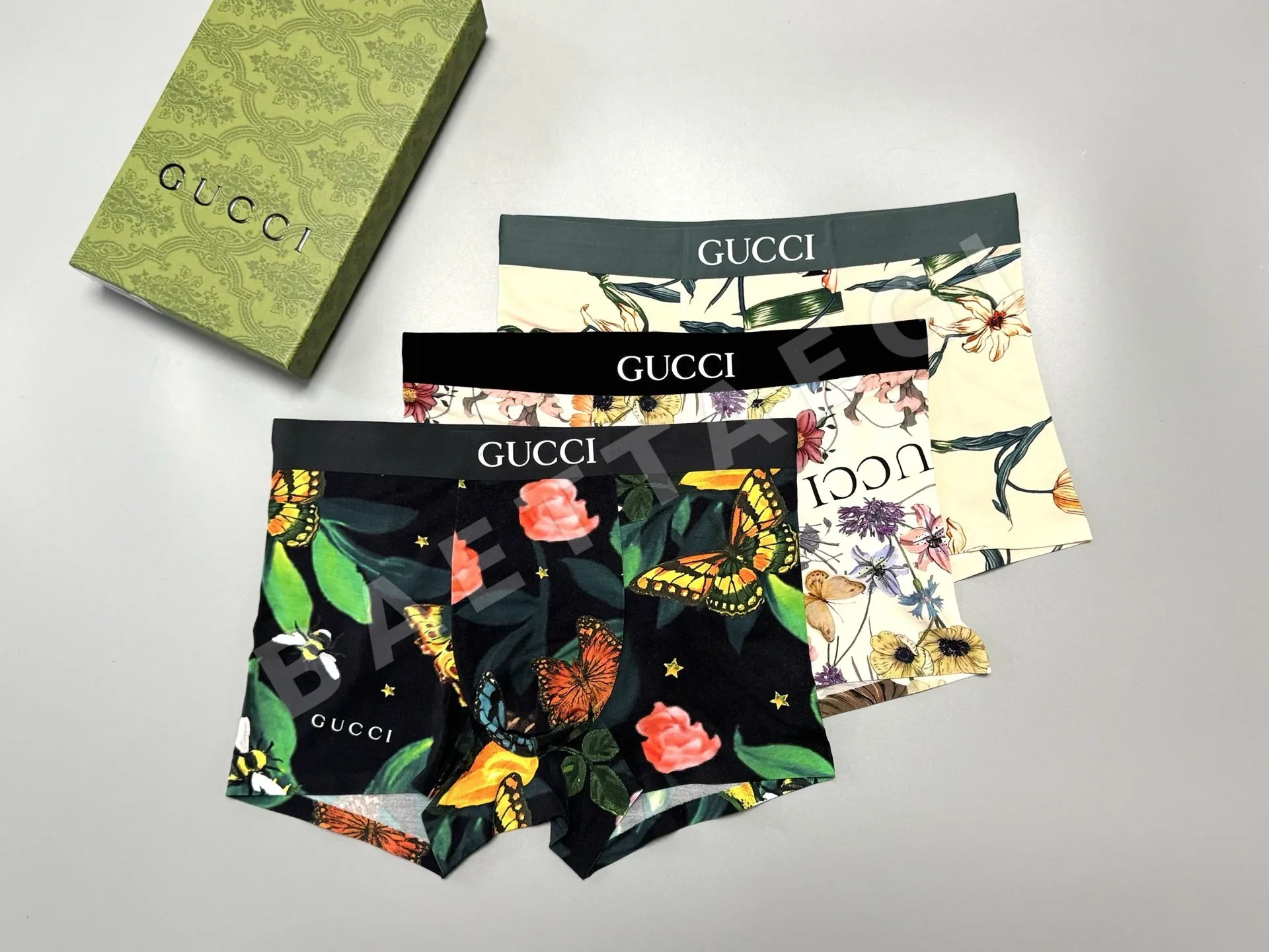 구찌 심리스 커팅 남성 속옷 3종 세트 상세 이미지 3