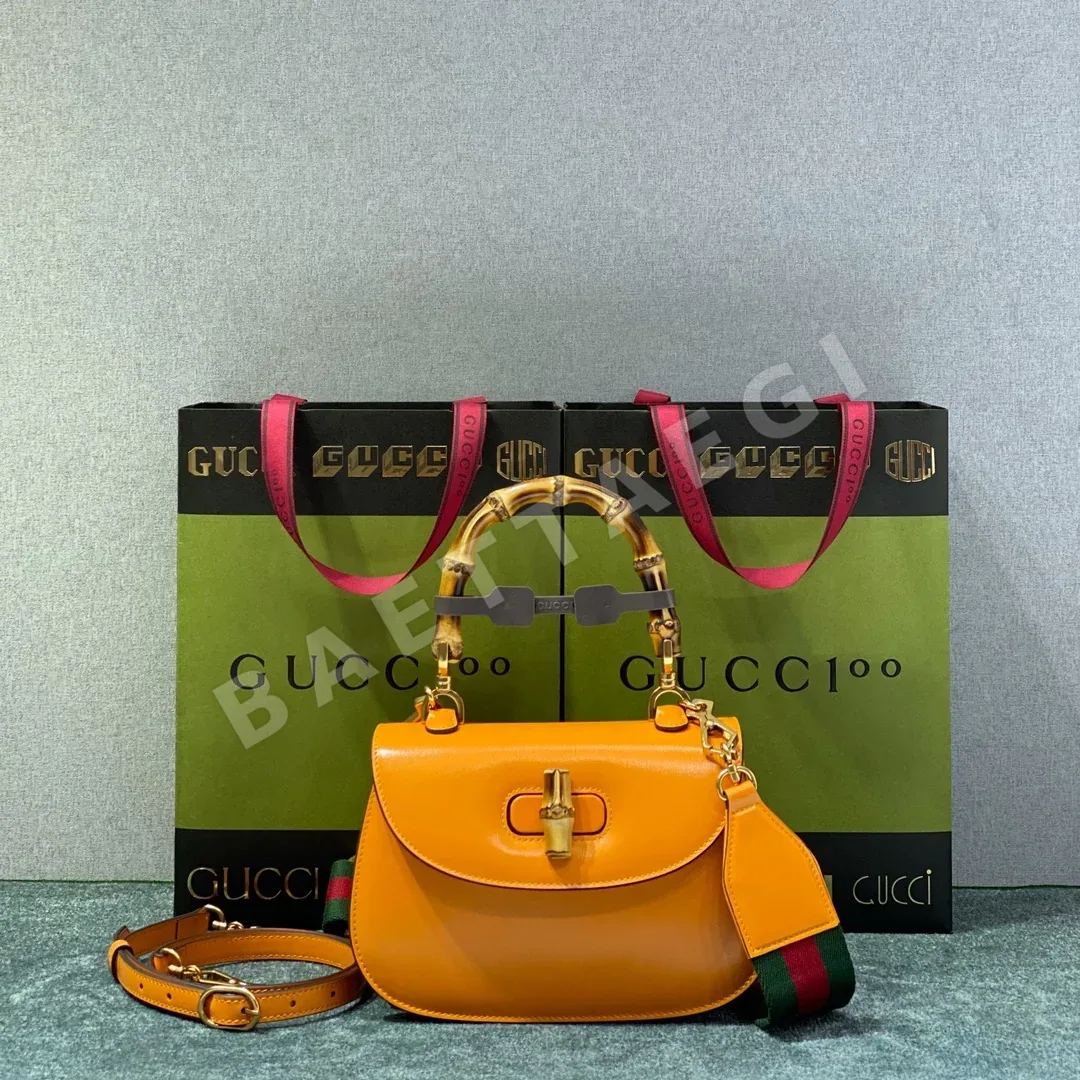 구찌 뉴레트로 뱀부 가방 675797 138612