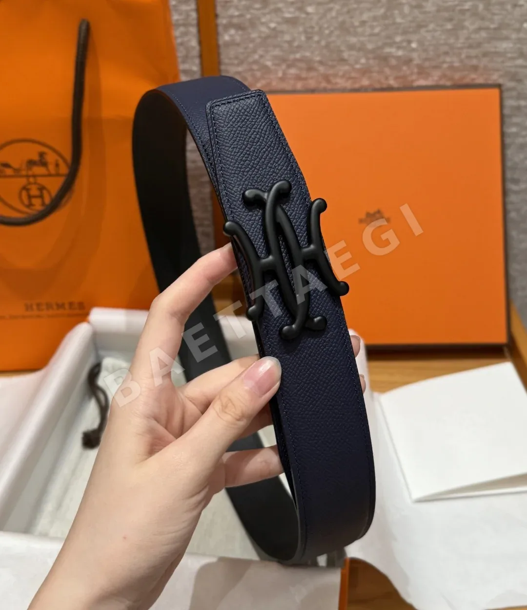 에르메스 패밀리 리버시블 남성 벨트 상세 이미지 3