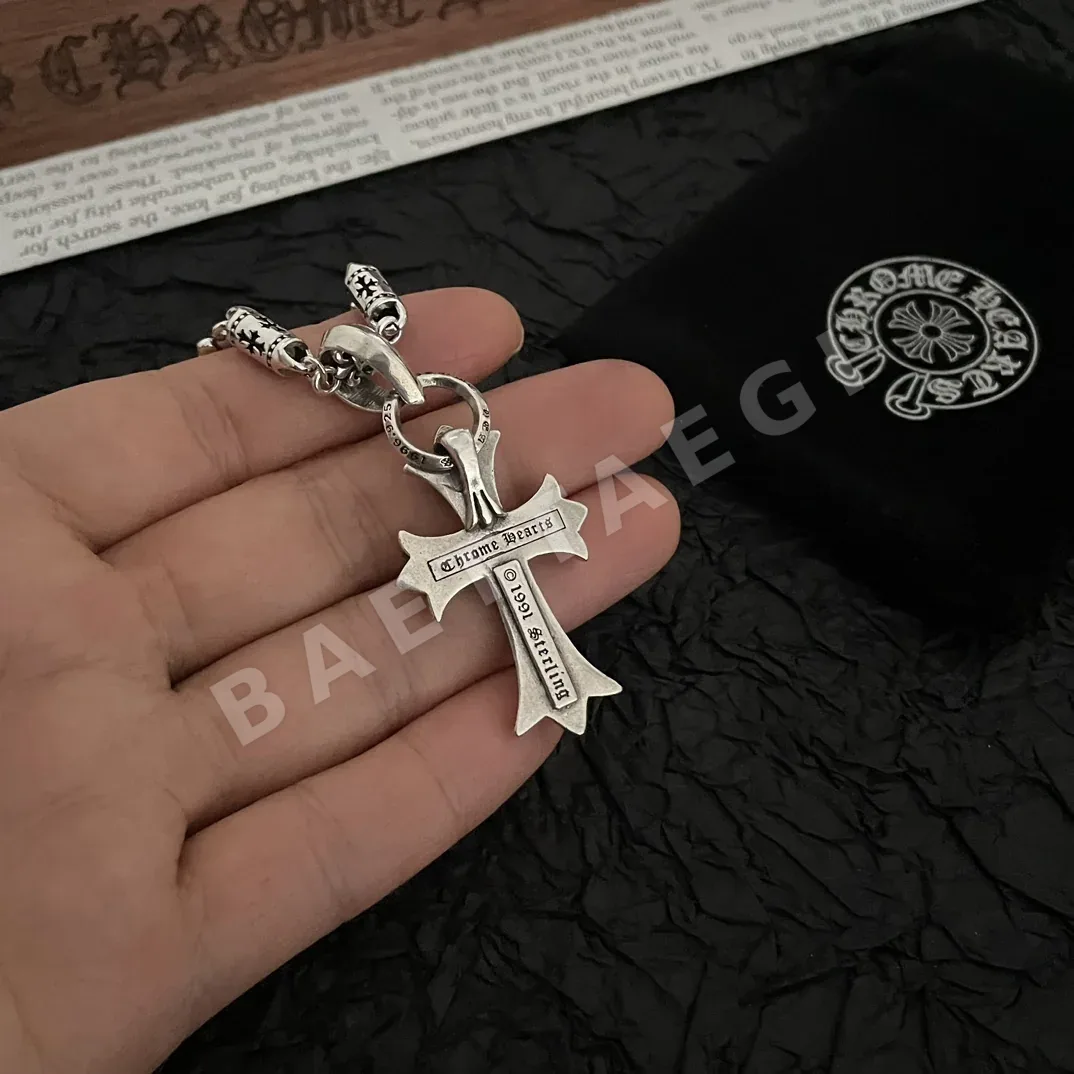크롬하츠 레트로 뱀부 크로스 목걸이 상세 이미지 9