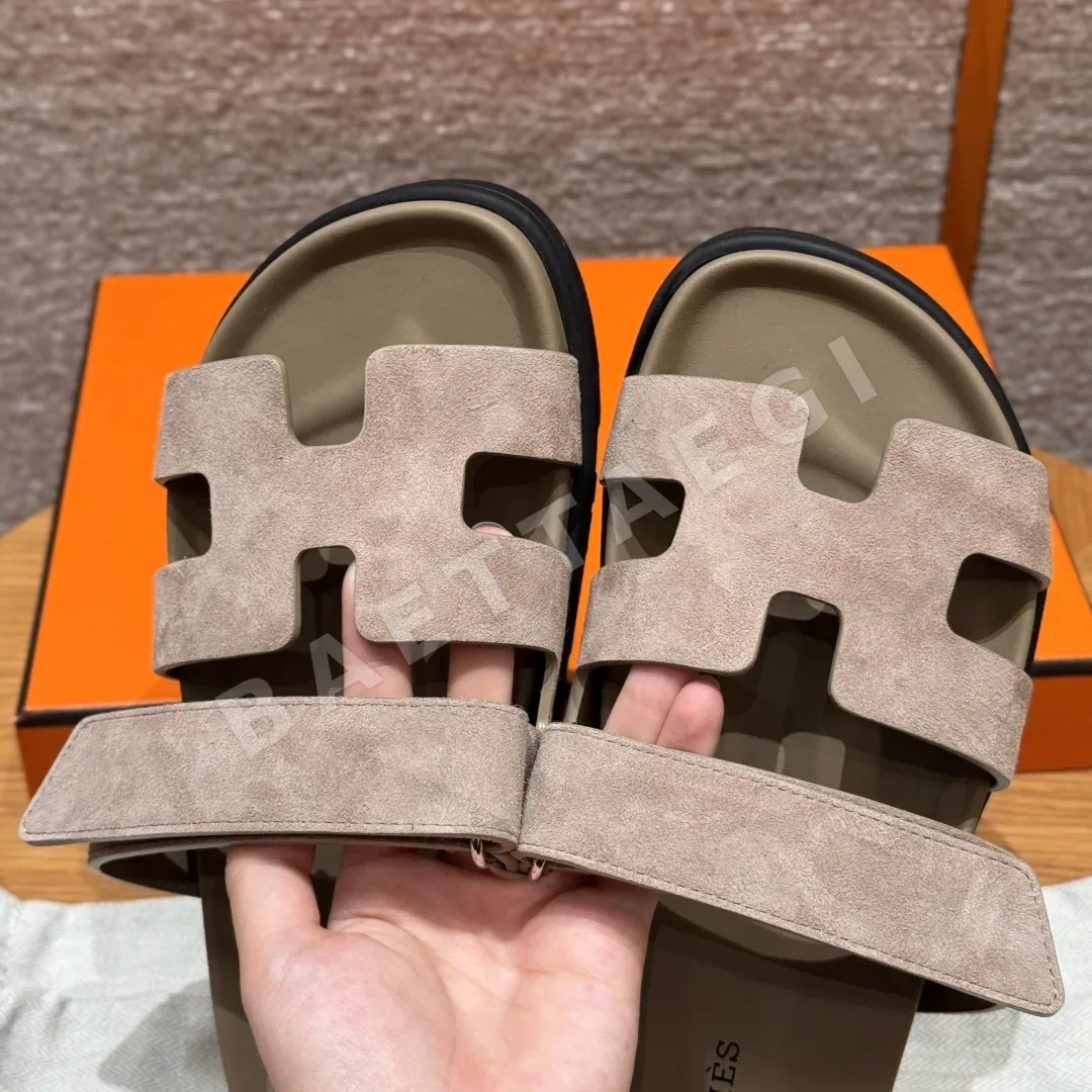 에르메스 225 시프레 샌들 모래색 8386 상세 이미지 3