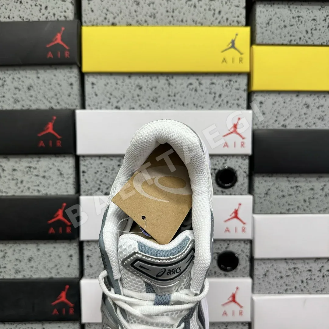 아식스 [LZ] 젤 카야노 14 1203A537-106 200588 Asics Gel-Kayano 14 White Fjord Grey 상세 이미지 2
