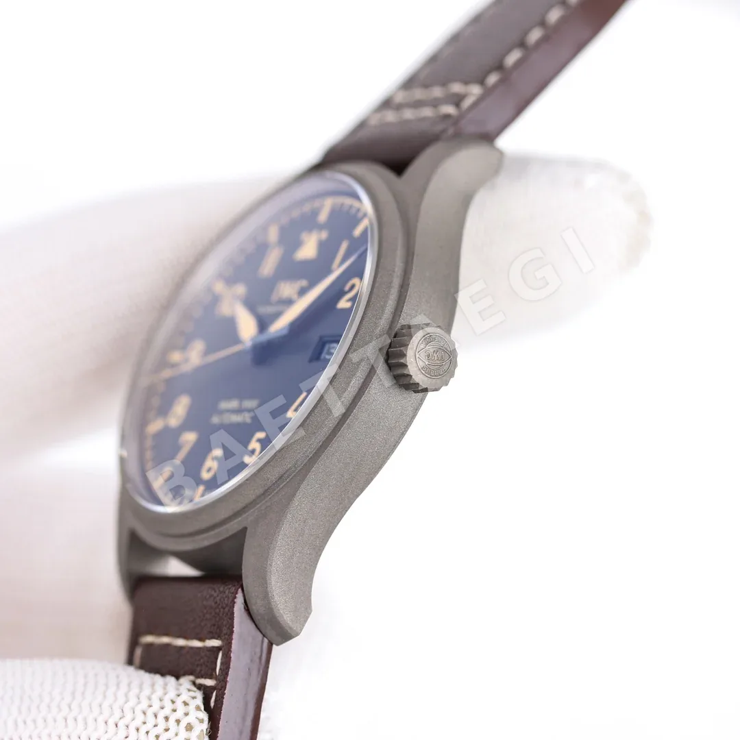 IWC 파일럿 마크 XVIII 티타늄 시계 IW327006 상세 이미지 5