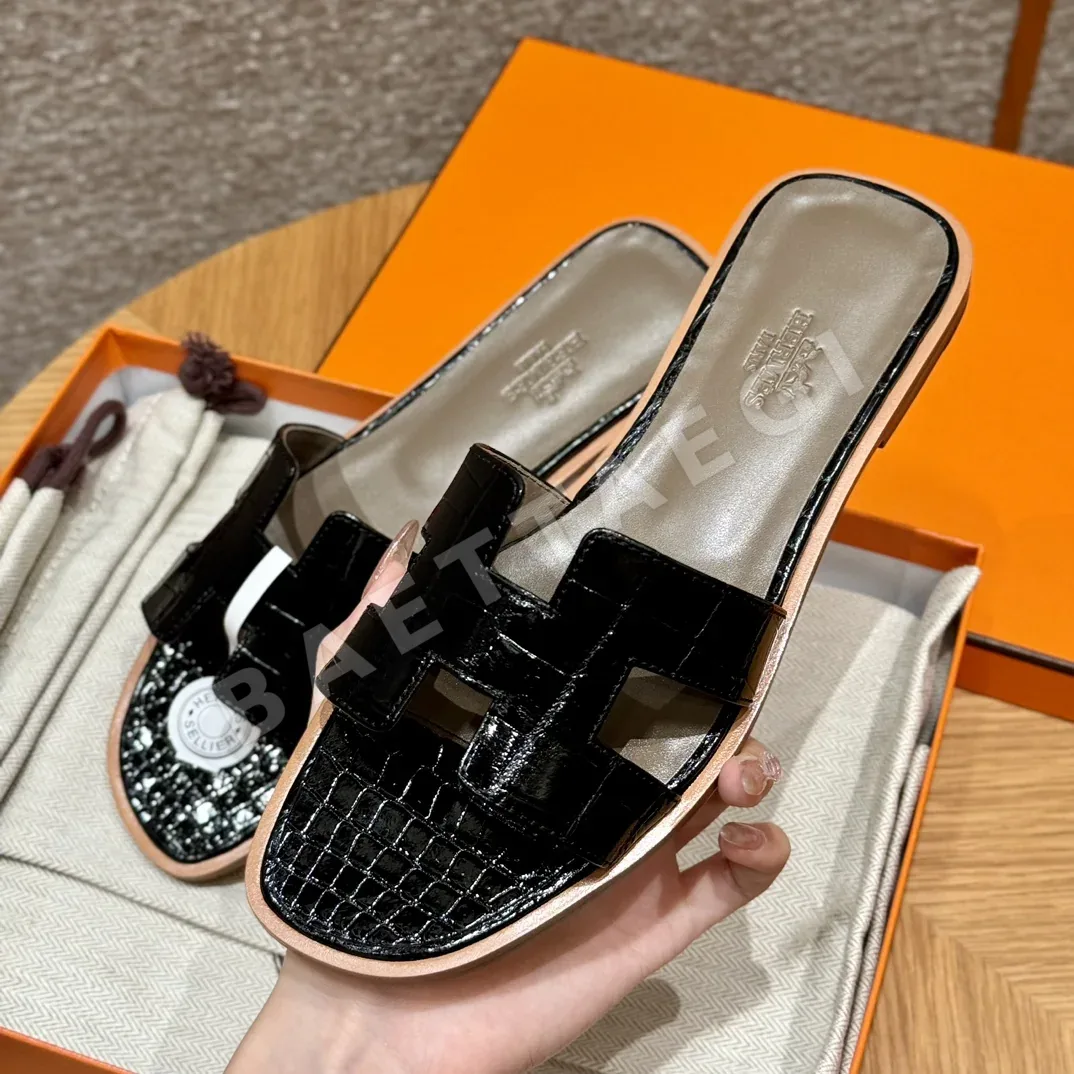 에르메스 오란 샌들 블랙 가죽 H 컷아웃 상세 이미지 7