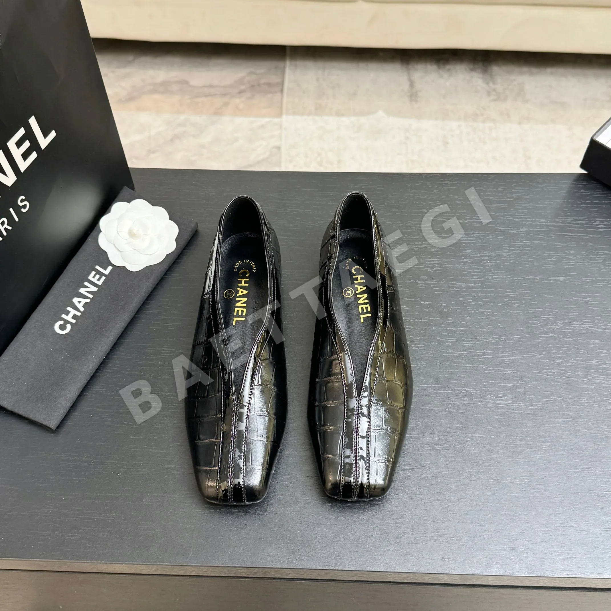 샤넬 26C 더블 C 컬러블록 플랫슈즈 98636