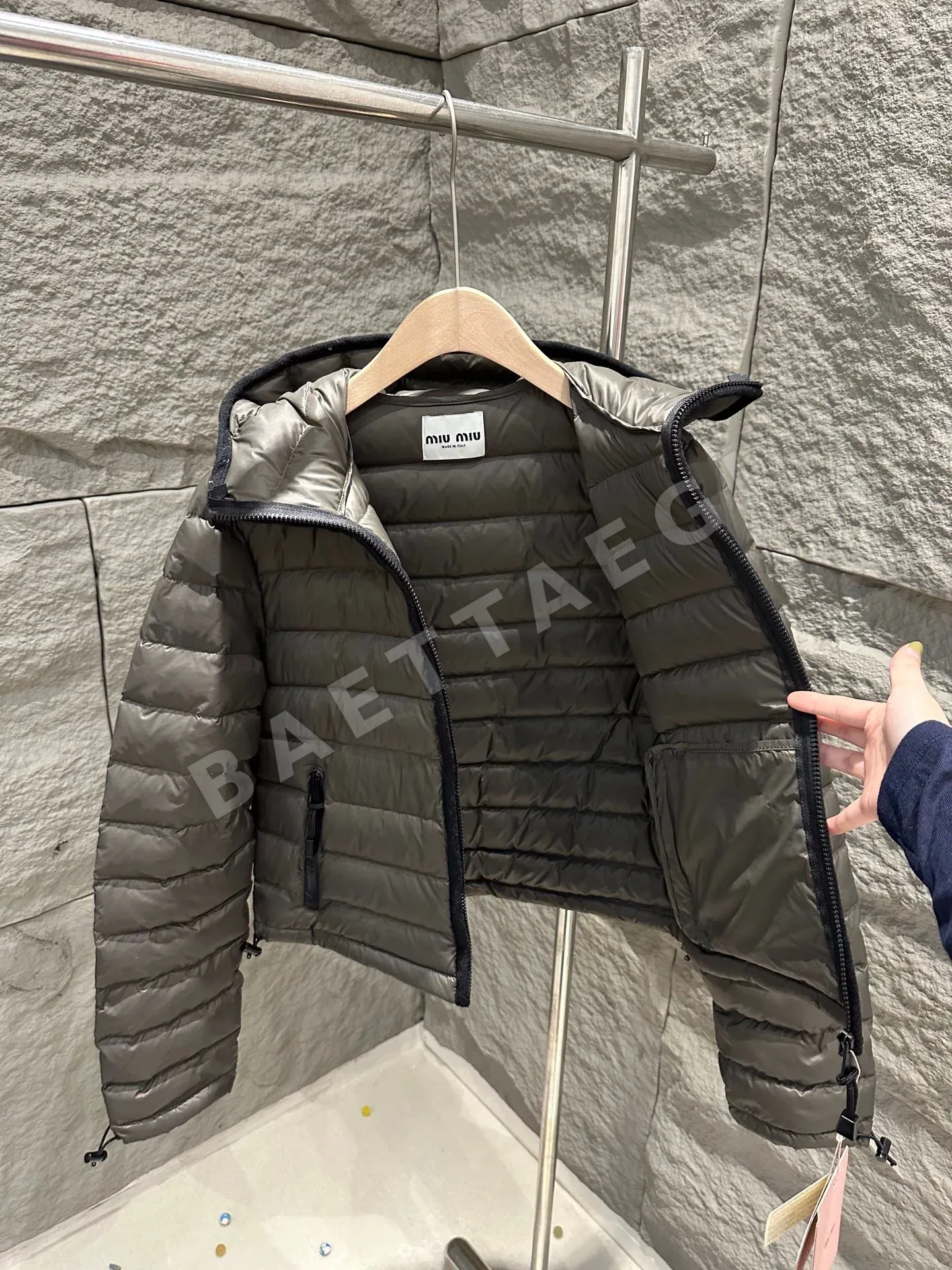 미우미우 여성 패딩 188488 Miu Miu Padding 상세 이미지 8