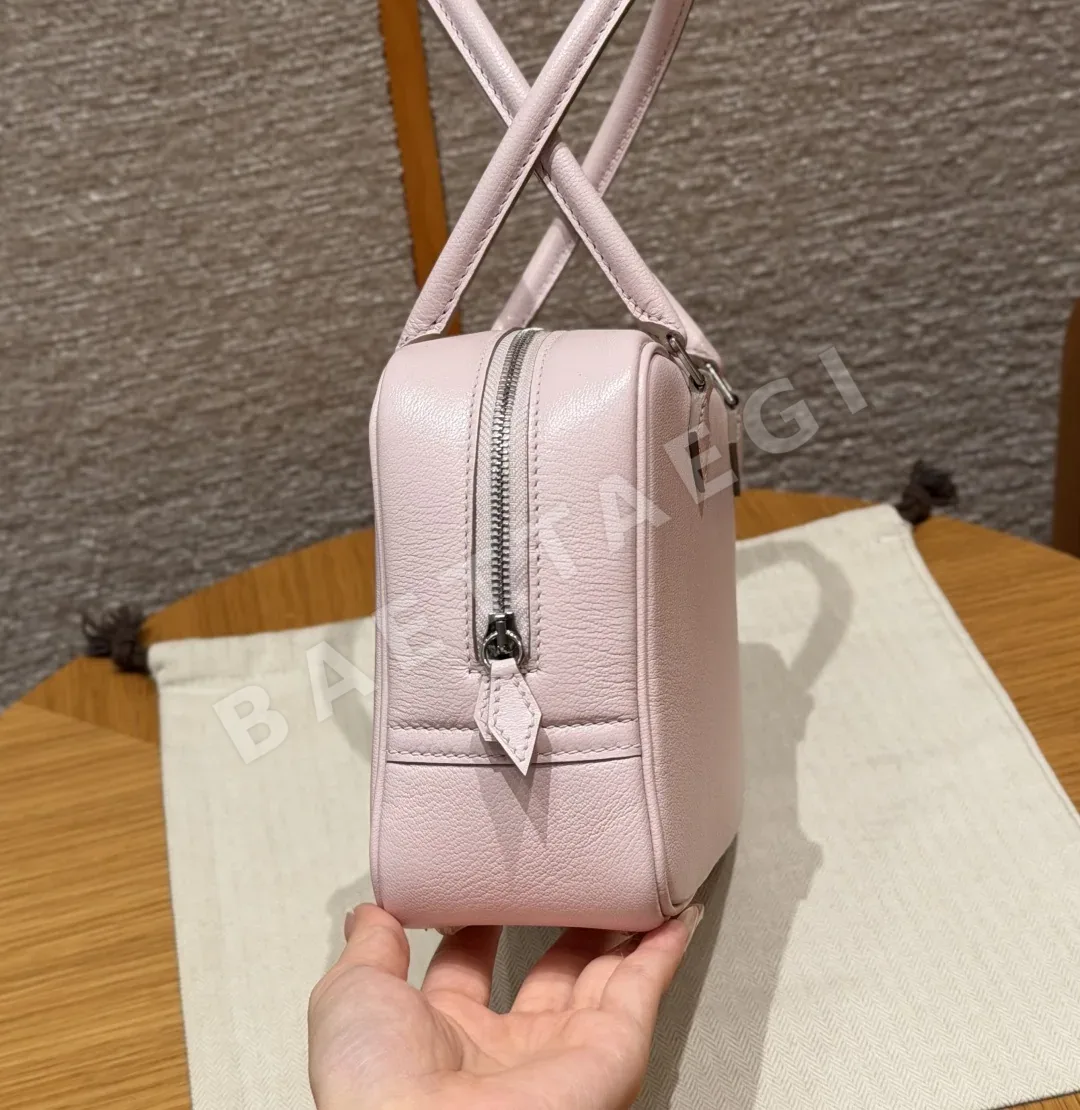 에르메스 페더 미니 가방 상세 이미지 3