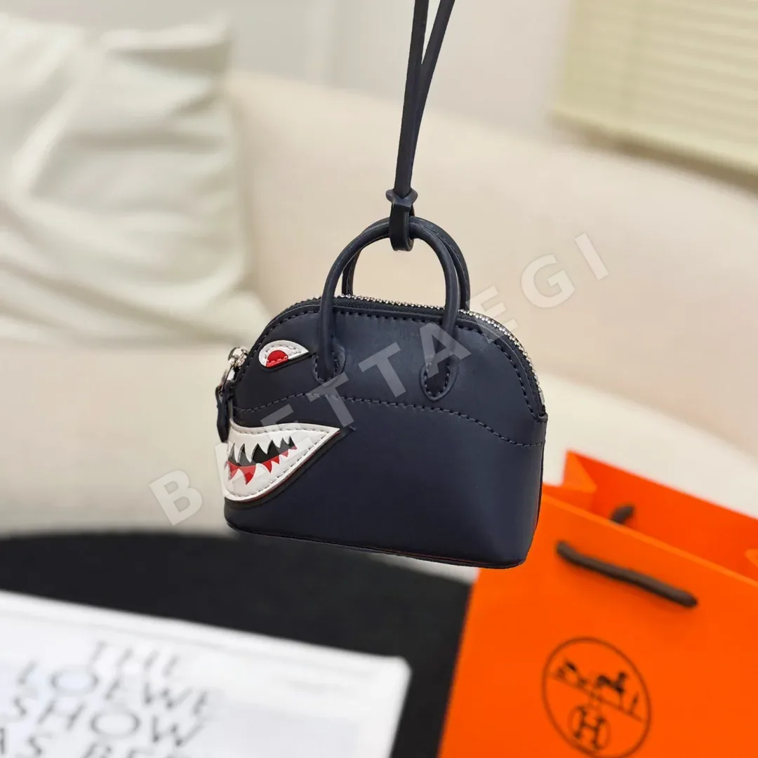 에르메스 보리드 샤크 미니 쉘 키링 상세 이미지 5