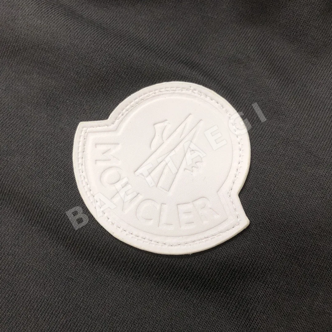 몽클레르 로고 캐주얼 430 g 워싱 코튼 남성 반바지 430 G 상세 이미지 5