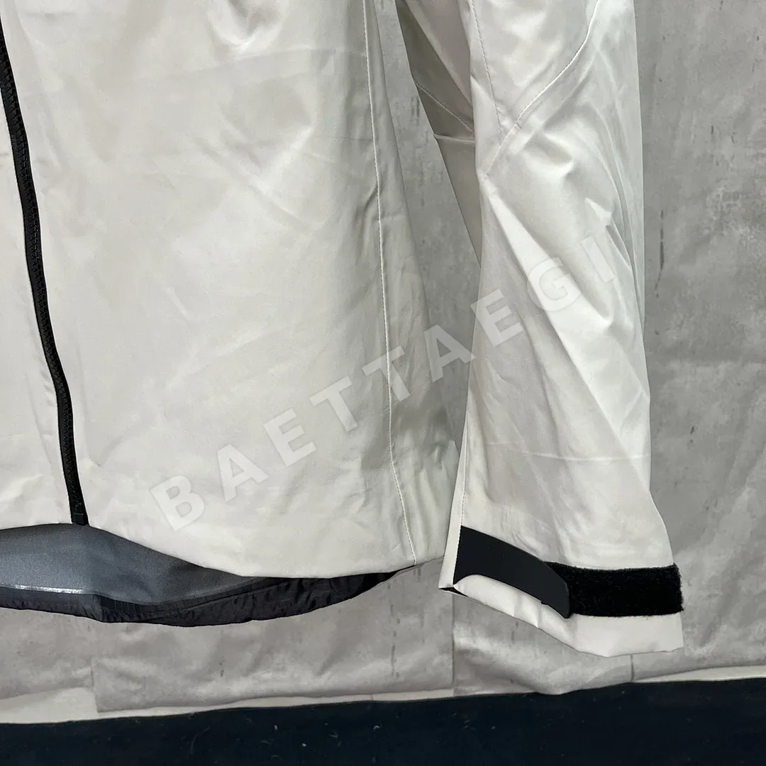 아크테릭스 [TZ] 알파 SV 자켓 6세대 아이보리 200134 Arc'teryx Alpha SV Jacket 6 Ivory 상세 이미지 12