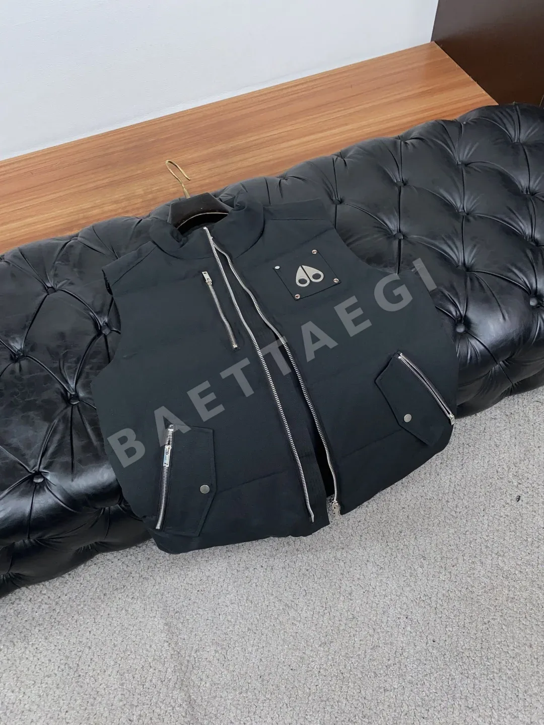 무스너클 다운 패딩 조끼 상세 이미지 6