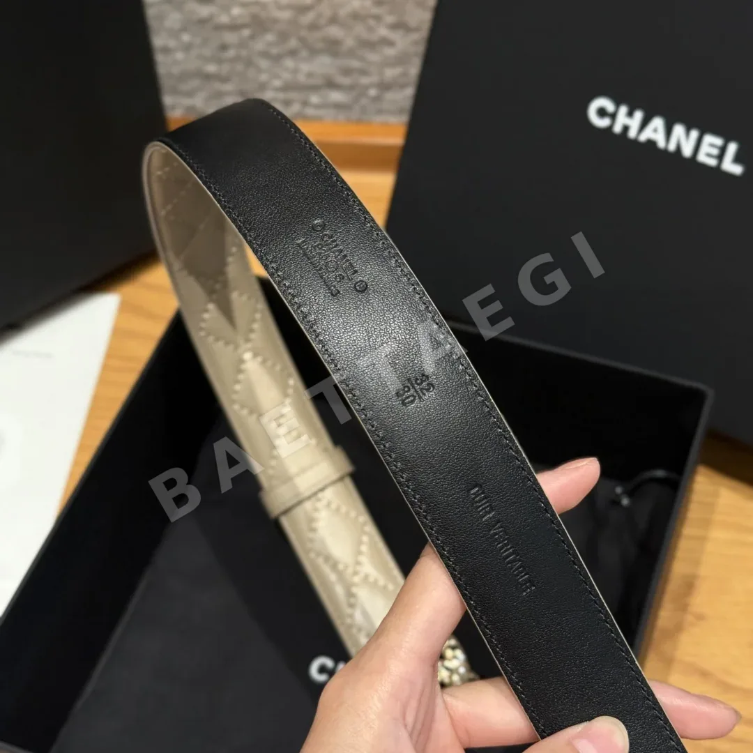 샤넬 다이아몬드 패턴 램스킨 더블 C 메탈 벨트 상세 이미지 8