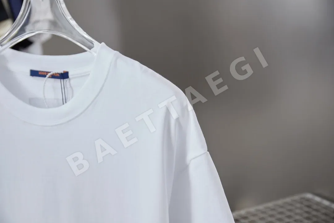 루이비통 컬러풀 LV 레터 반팔 티셔츠 상세 이미지 4