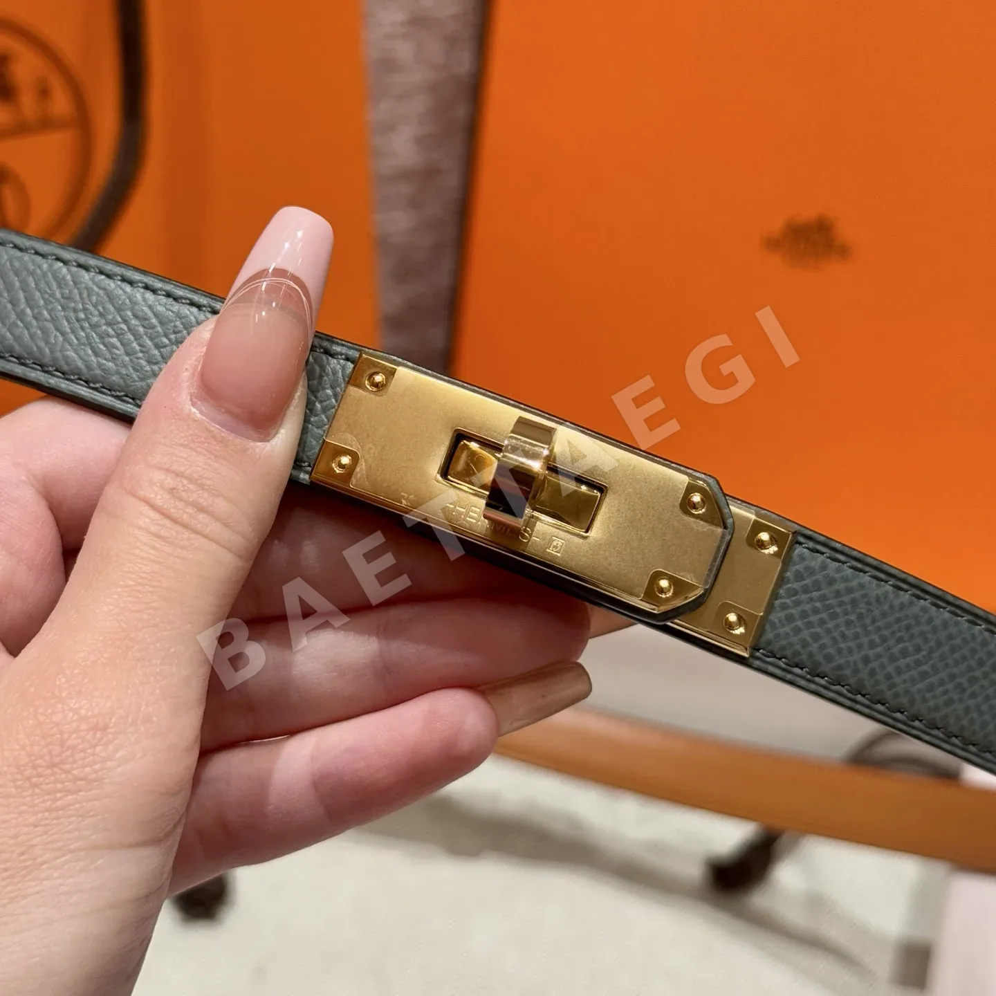 에르메스 켈리 18K 골드 금속 장식 여성용 벨트 상세 이미지 5