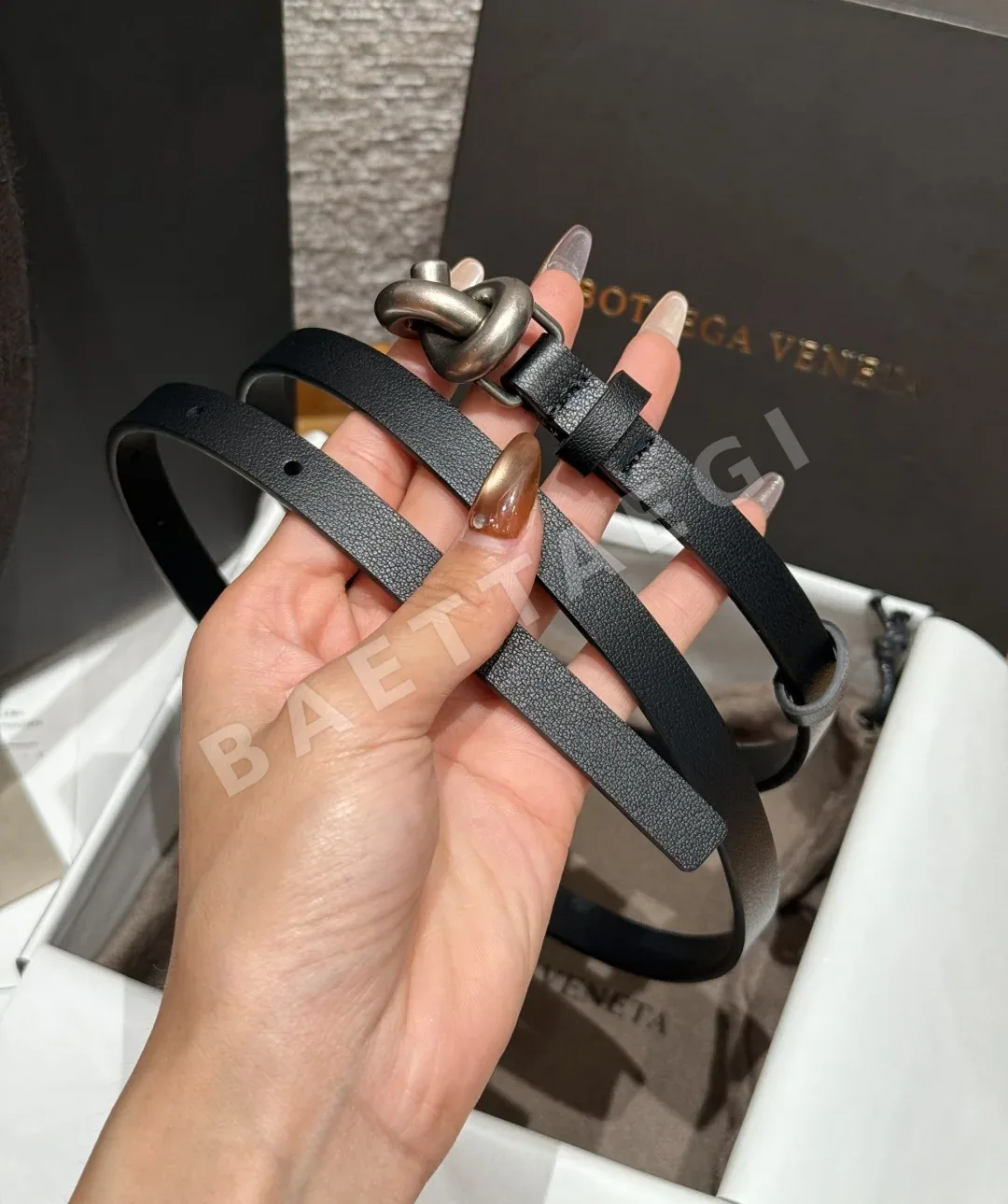보테가베네타 노트 소가죽 실버장식 벨트 상세 이미지 3