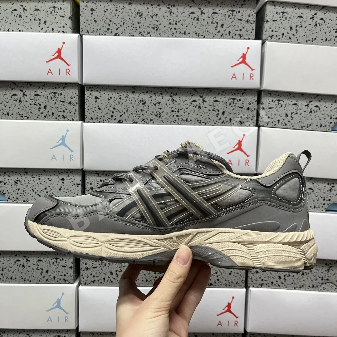 아식스 [GX] 젤 NYC 유틸리티 1203A558-020 200537 Asics Gel-NYC Utility Steeple Grey 상세 이미지 9