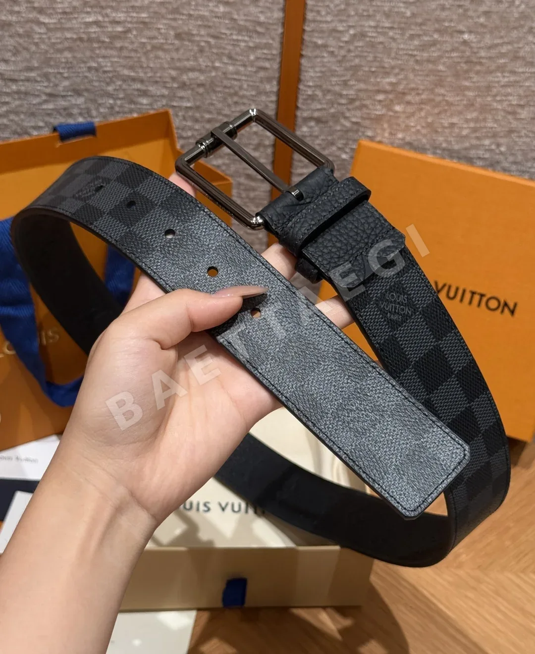 루이비통 폰S 40mm 리버시블 벨트 상세 이미지 5