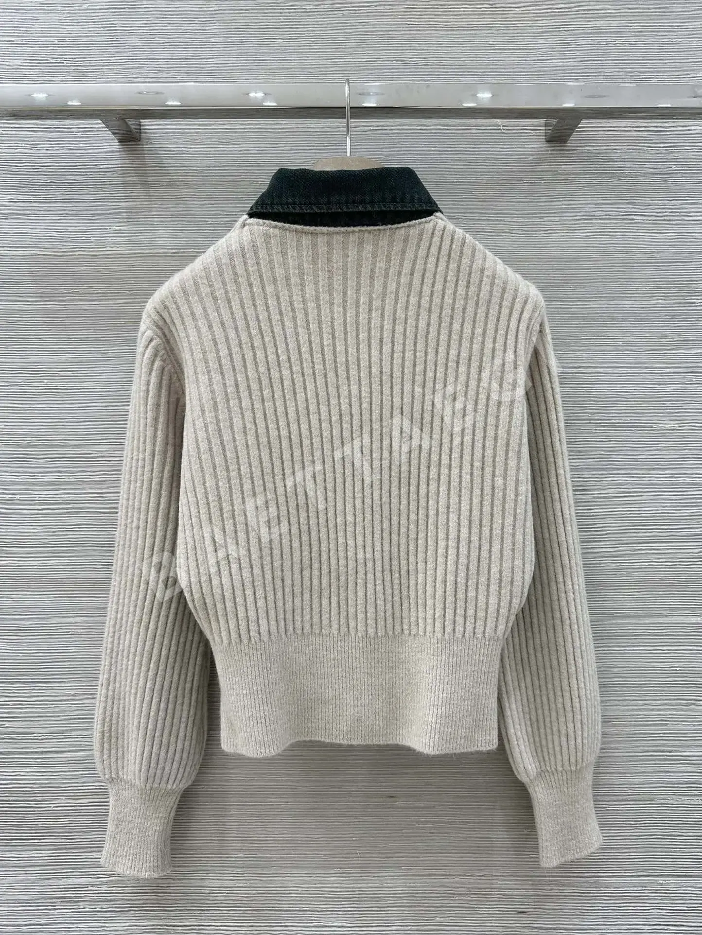 미우미우 여성 니트 97468 Miu Miu Knit 상세 이미지 9