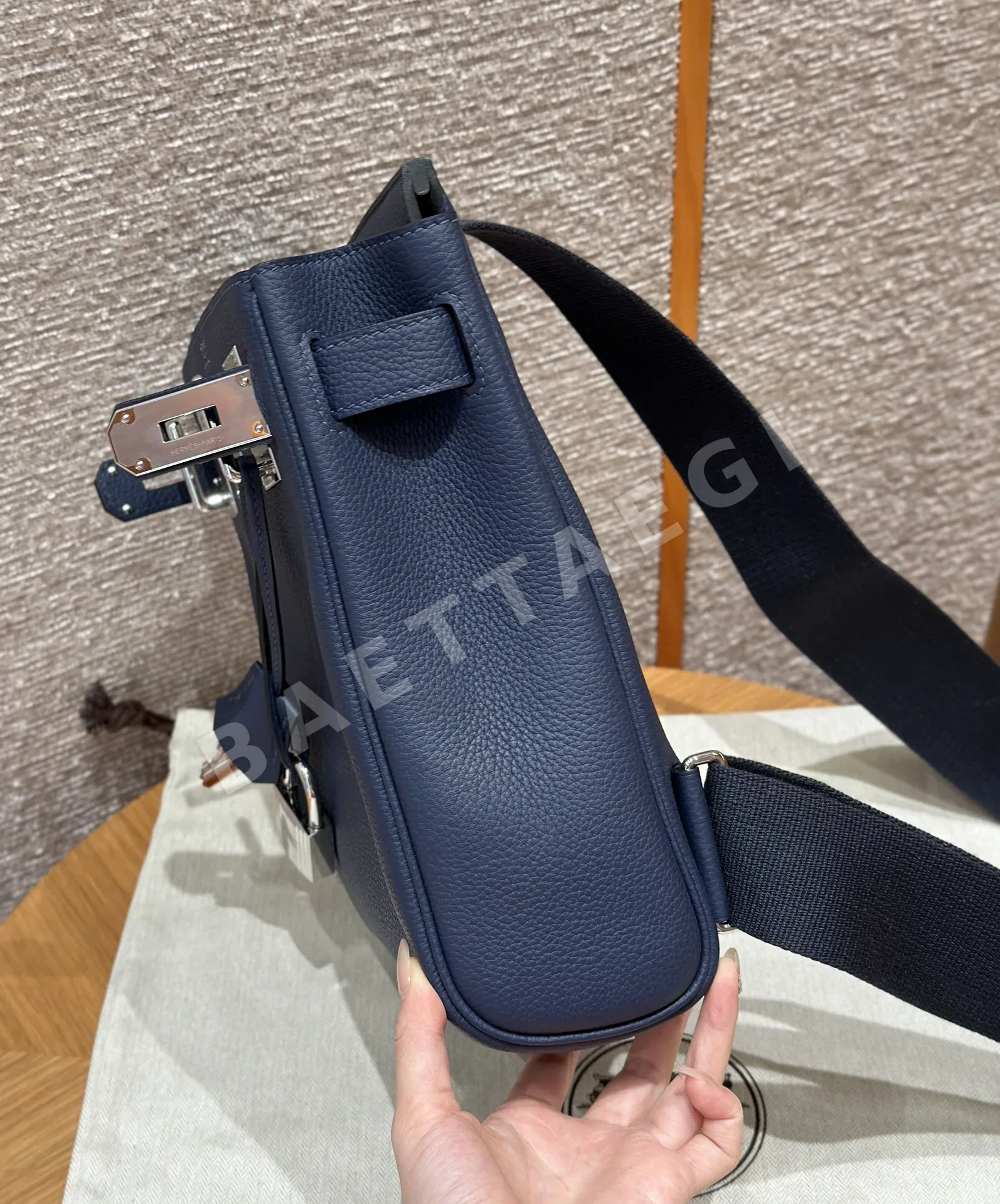 에르메스 핵 아 도 토고 가죽 사파이어 블루 백팩 상세 이미지 9