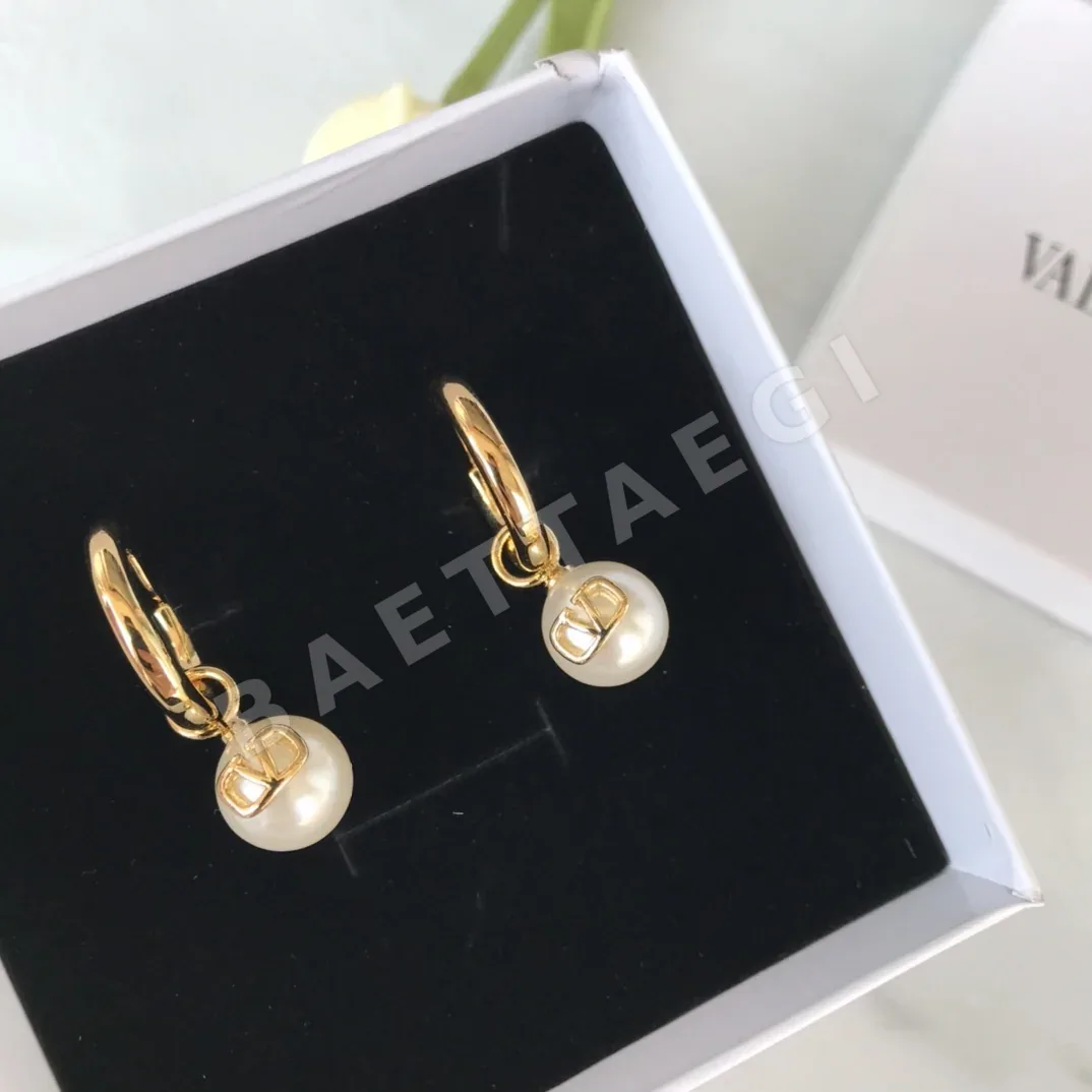 발렌티노 귀걸이 63619 Valentino Earrings 상세 이미지 3