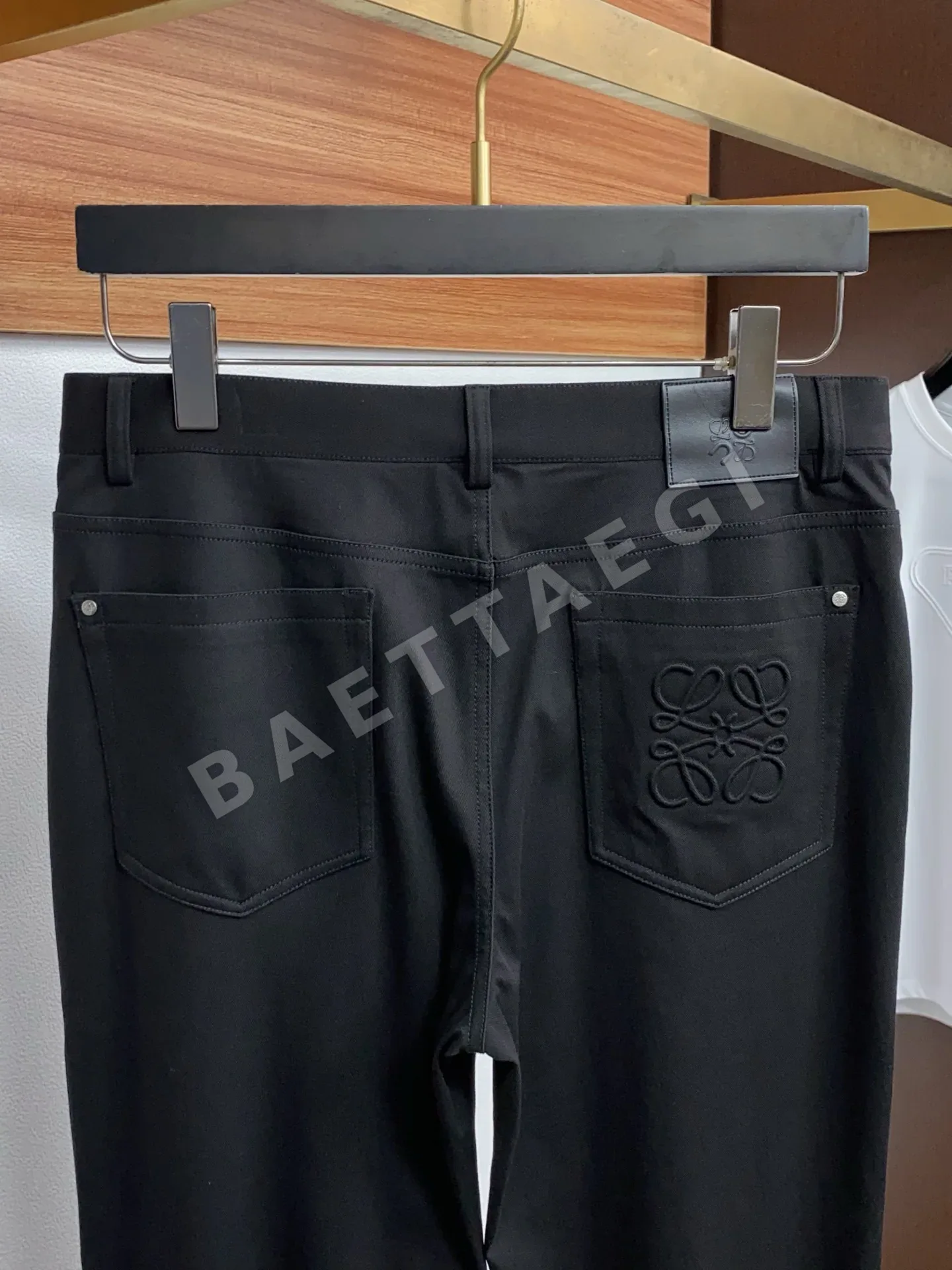 로에베 남성 린넨 바지 상세 이미지 9