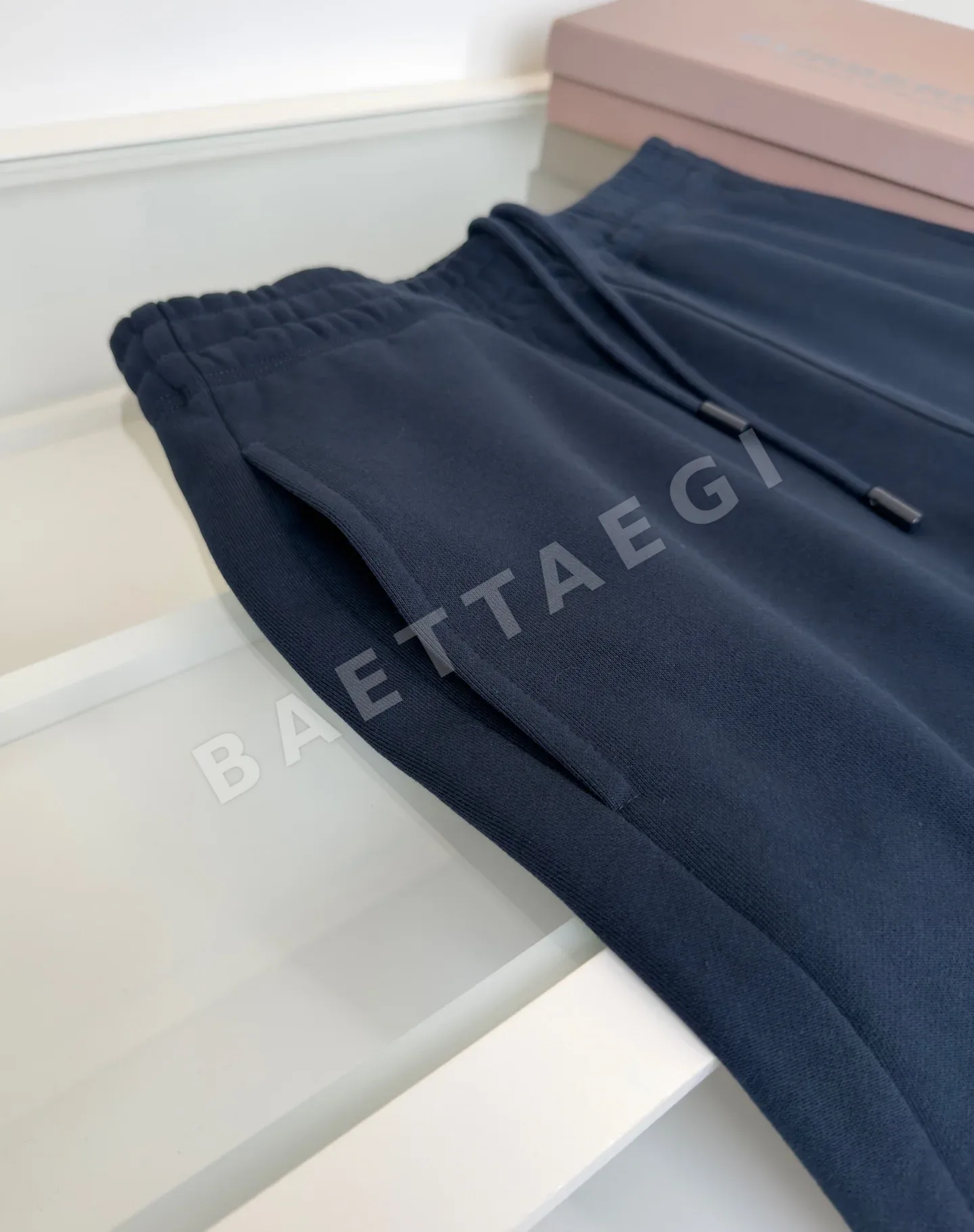 버버리 체크 라벨 면 와이드 남성 바지 상세 이미지 3