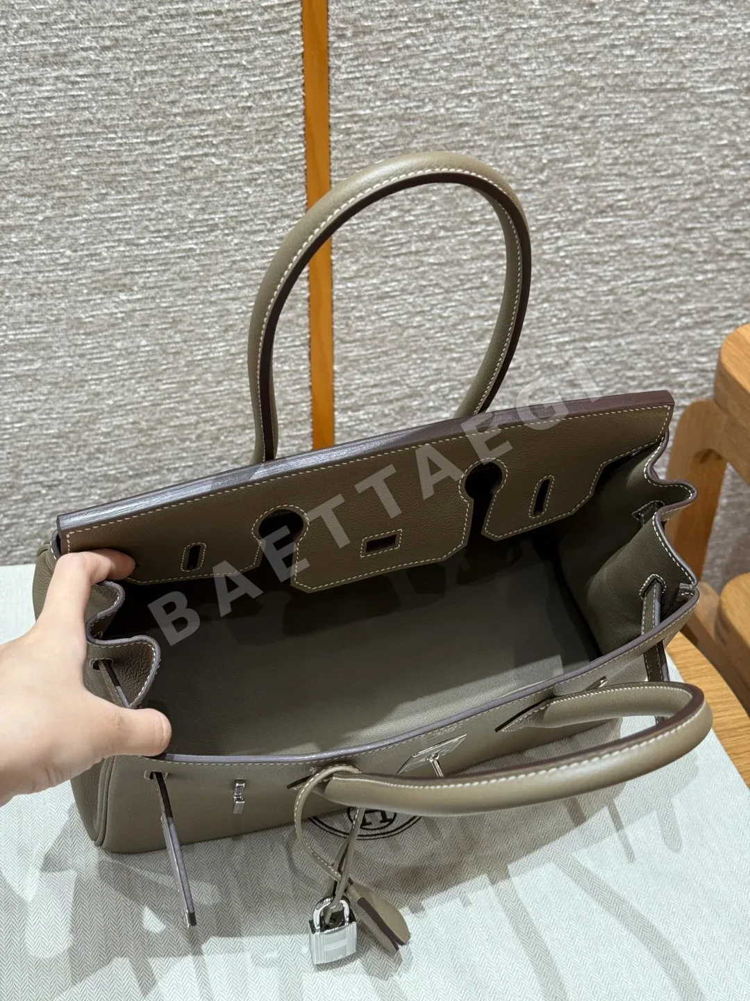 에르메스 버킨 숄더29 상세 이미지 4