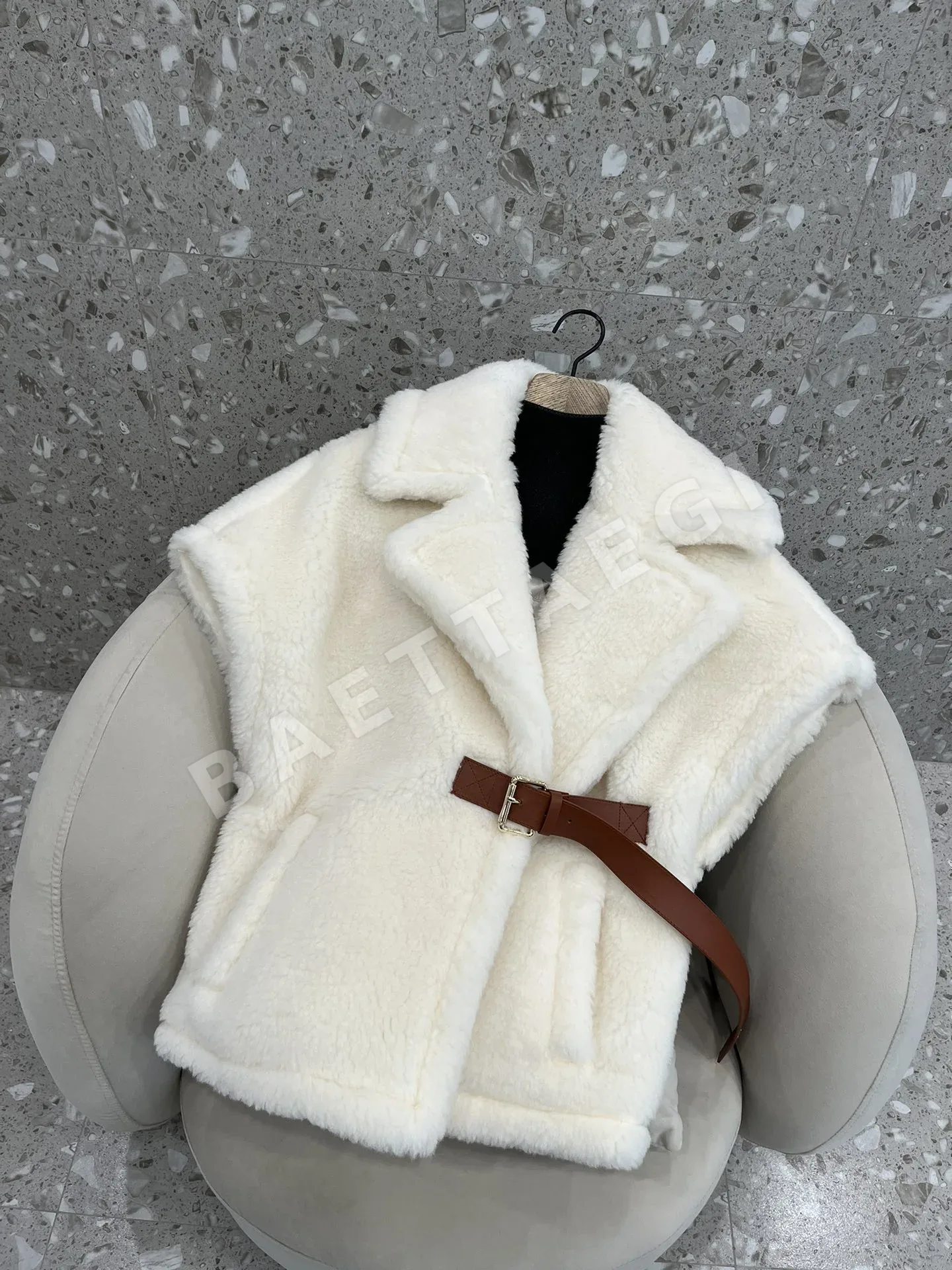 막스마라 알파카 울 테디베어 케이프 자켓 상세 이미지 3