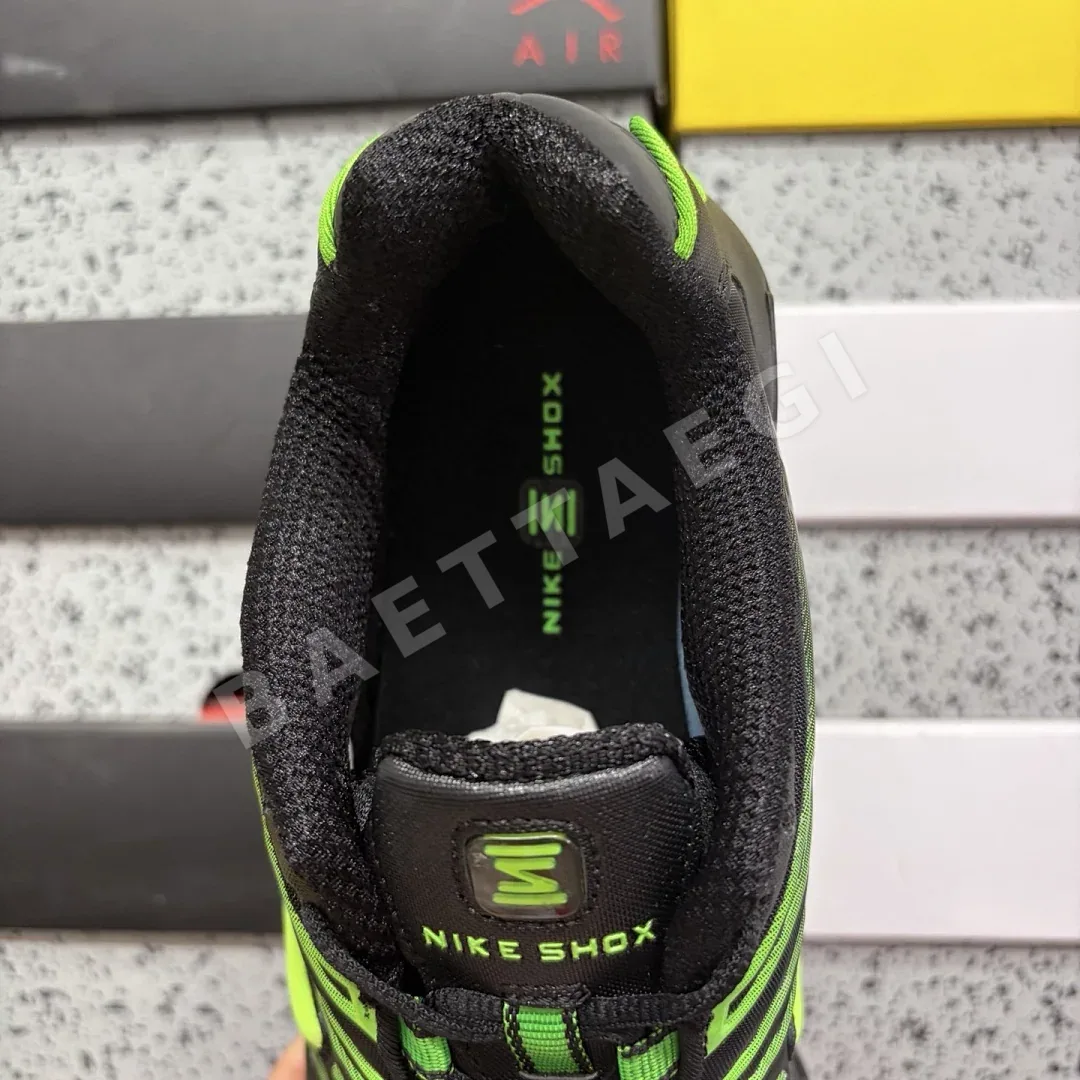 나이키 [MAX] 샥스 TL AV3595-012 201364 Nike Shox TL Black Green Strike 상세 이미지 7