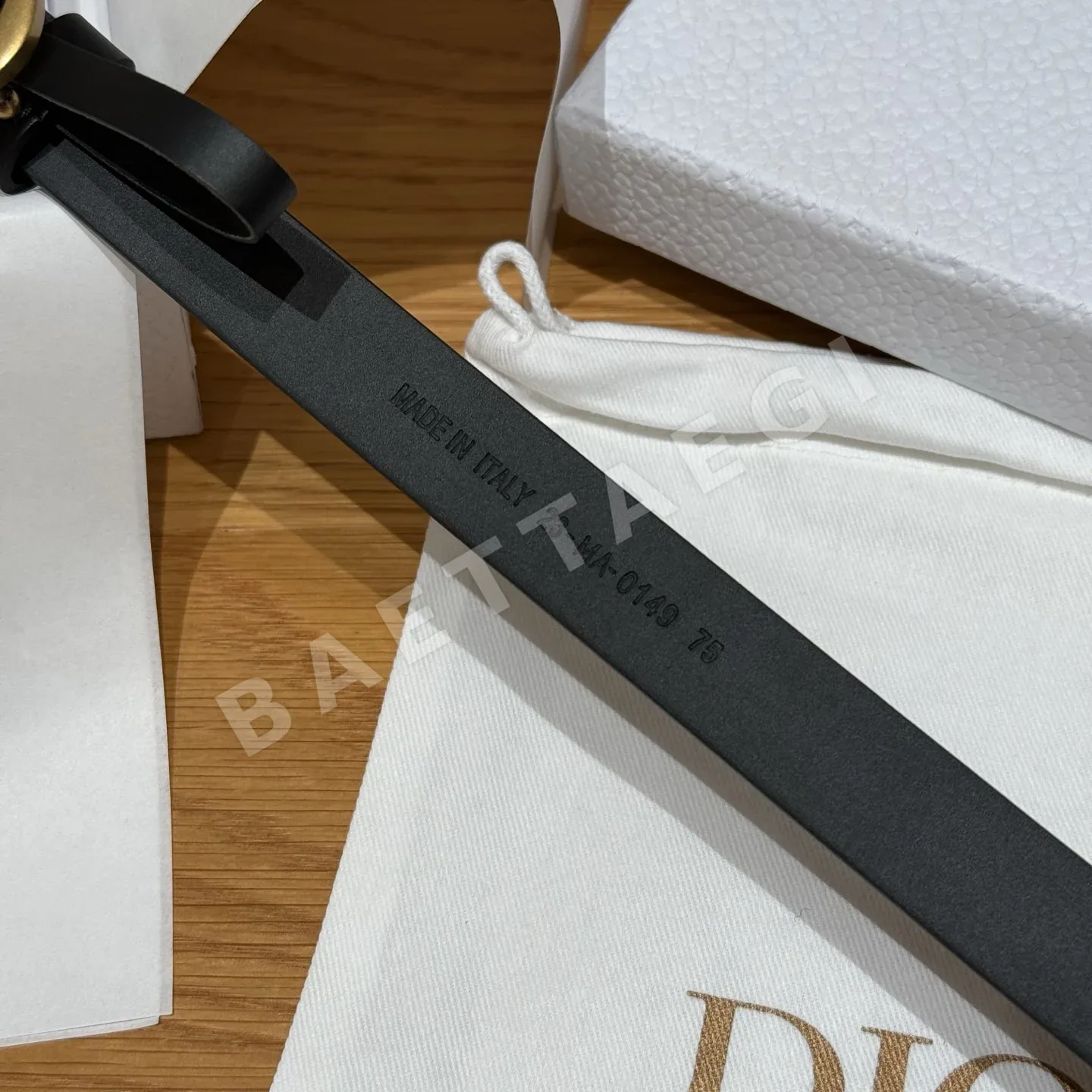디올 CD 버클 블랙 카우하이드 가죽 벨트 상세 이미지 4