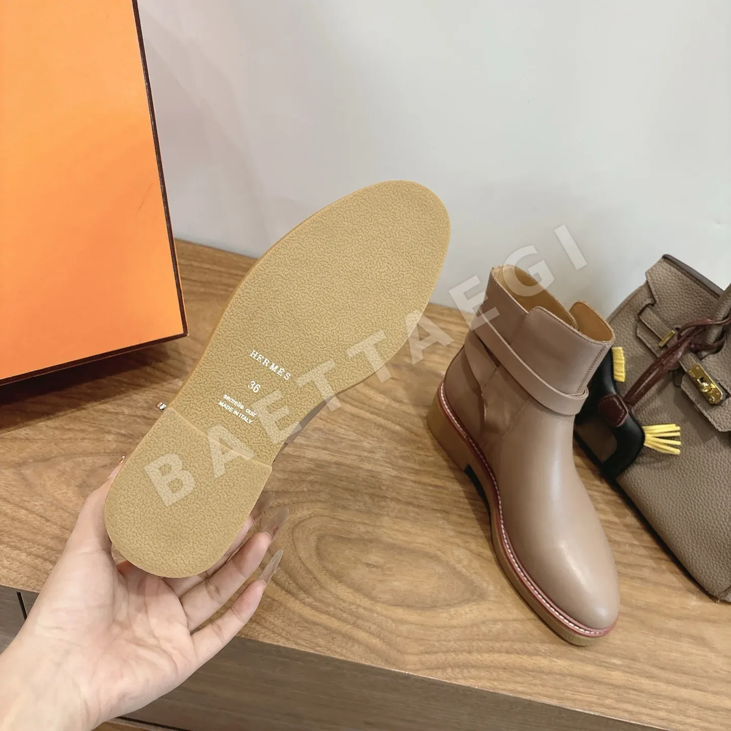 에르메스 히스토리 앵클 부츠 상세 이미지 9