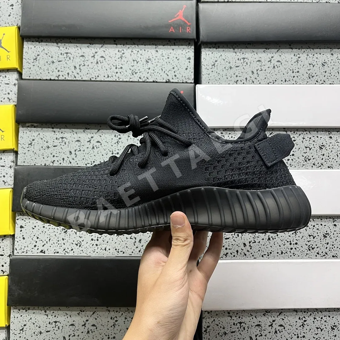 아디다스 [XQ] 이지 부스트 350 V2 HQ4540 200769 Adidas Yeezy Boost 350 V2 Onyx 상세 이미지 6