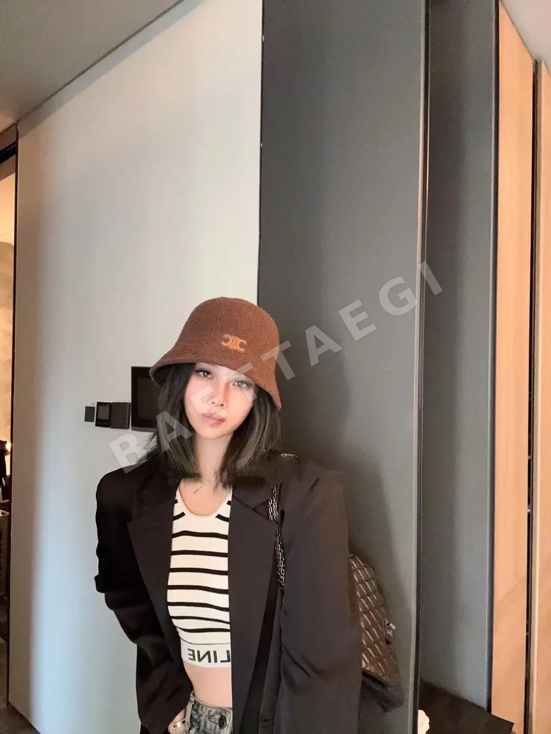 셀린느 알파카 울 버킷 햇 상세 이미지 2