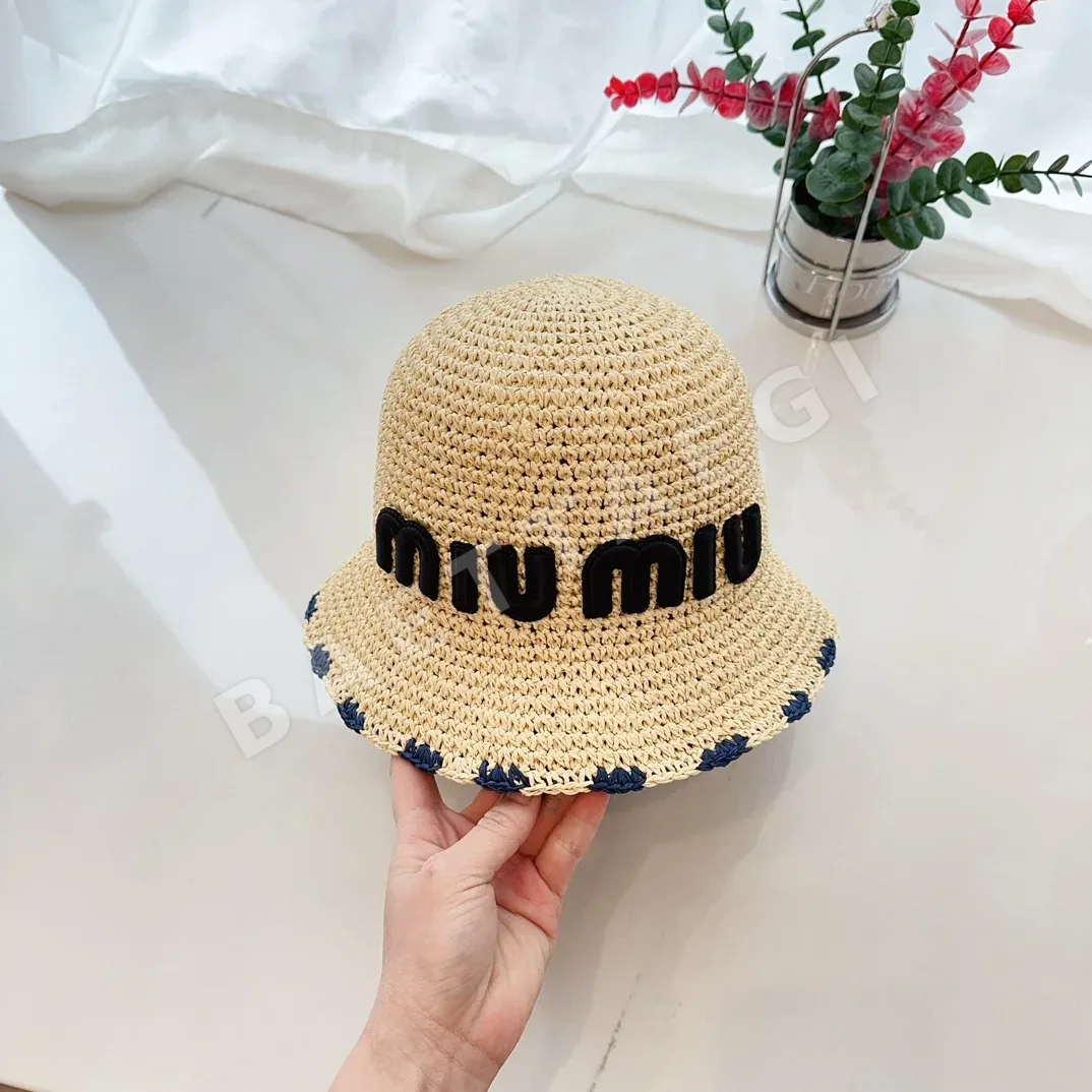 미우미우 모자 81064 Miu Miu Cap 상세 이미지 4