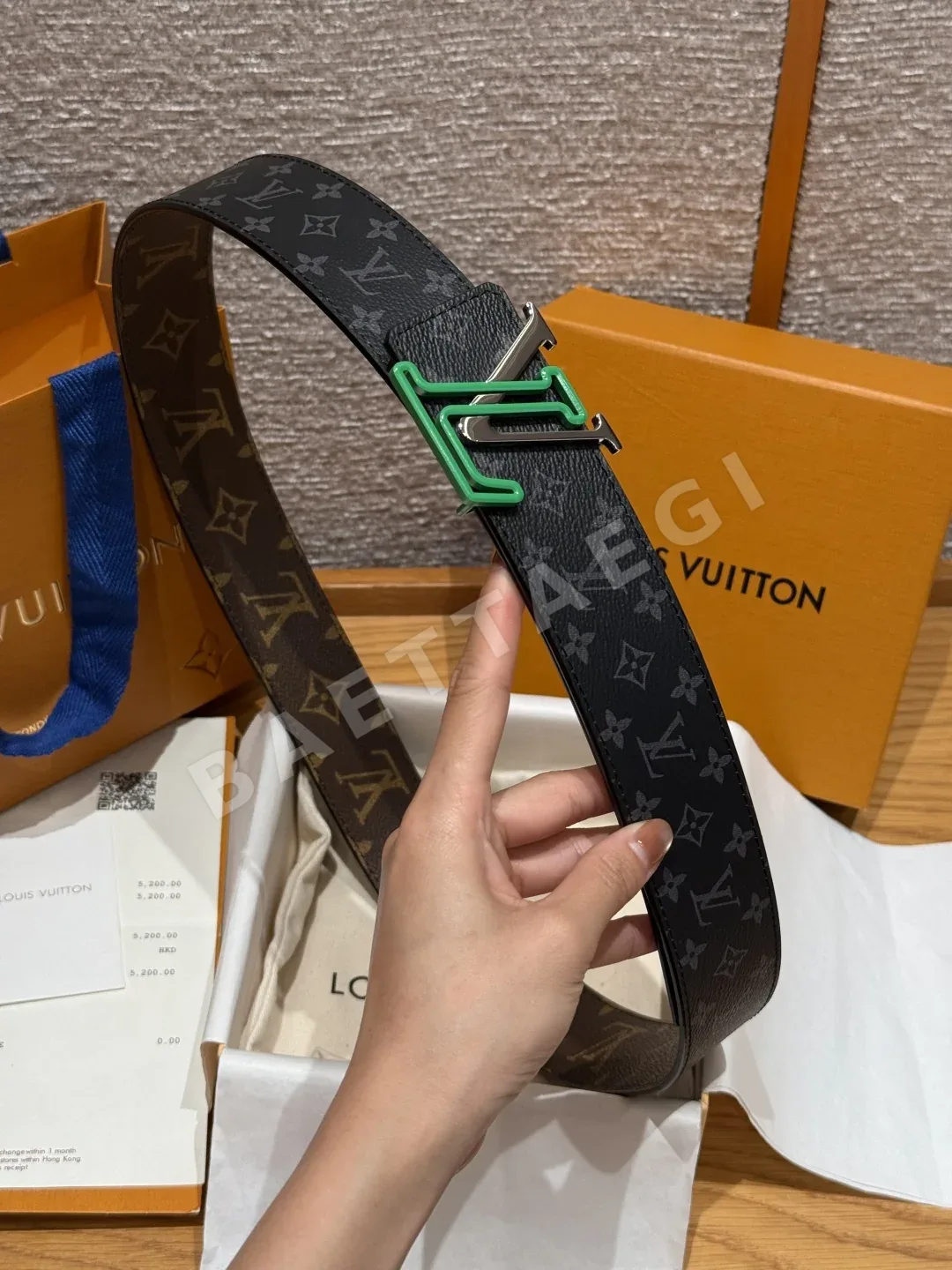 루이비통 컬러 블록 양면 벨트 상세 이미지 3