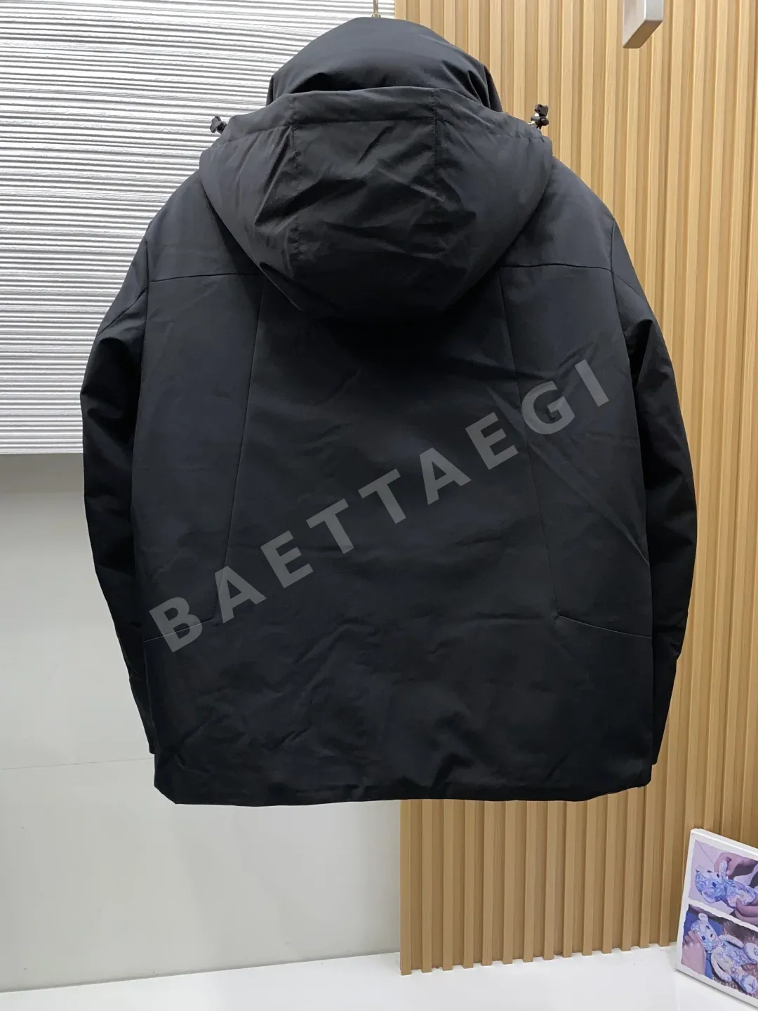 몽클레르 남성 패딩 상세 이미지 10