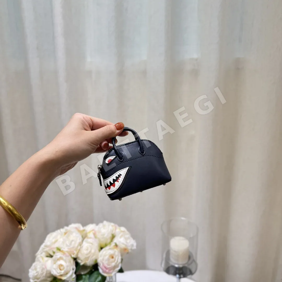 에르메스 보리드 샤크 미니 키링 상세 이미지 8