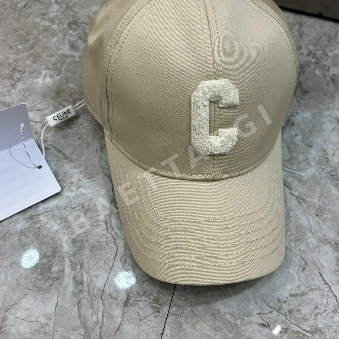 셀린느 C 로고 자수 야구모자 상세 이미지 8