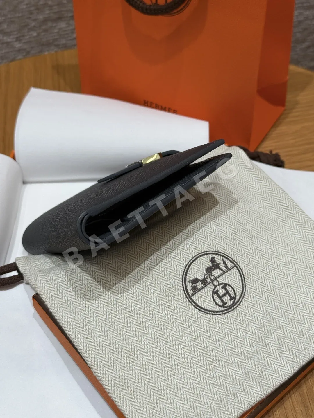 에르메스 야자수 프린트 엡솜 가죽 은장 단지갑 상세 이미지 4