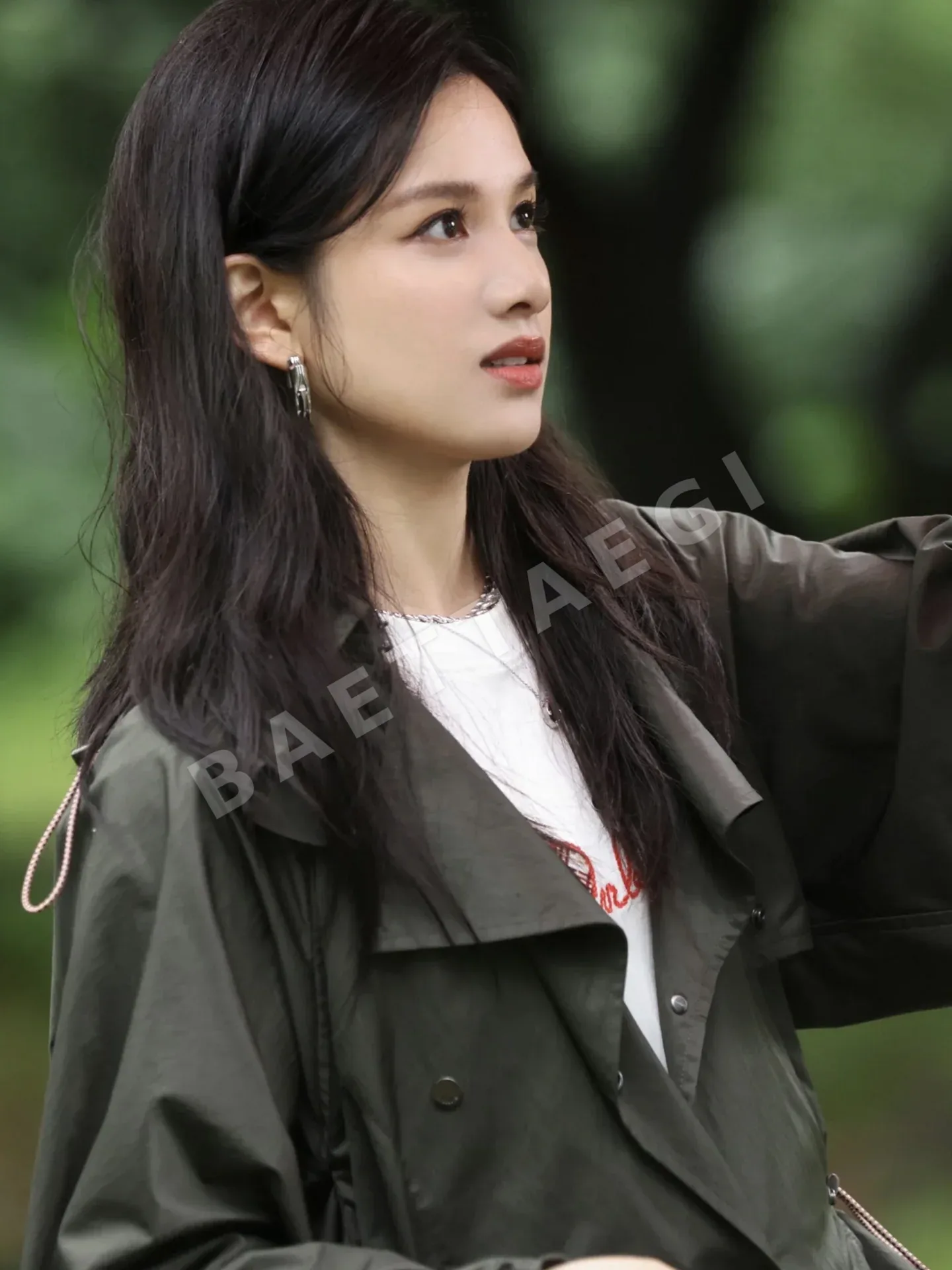 버버리 여성 자켓 상세 이미지 4