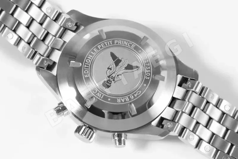 IWC 파일럿 크로노그래프 시계 상세 이미지 9