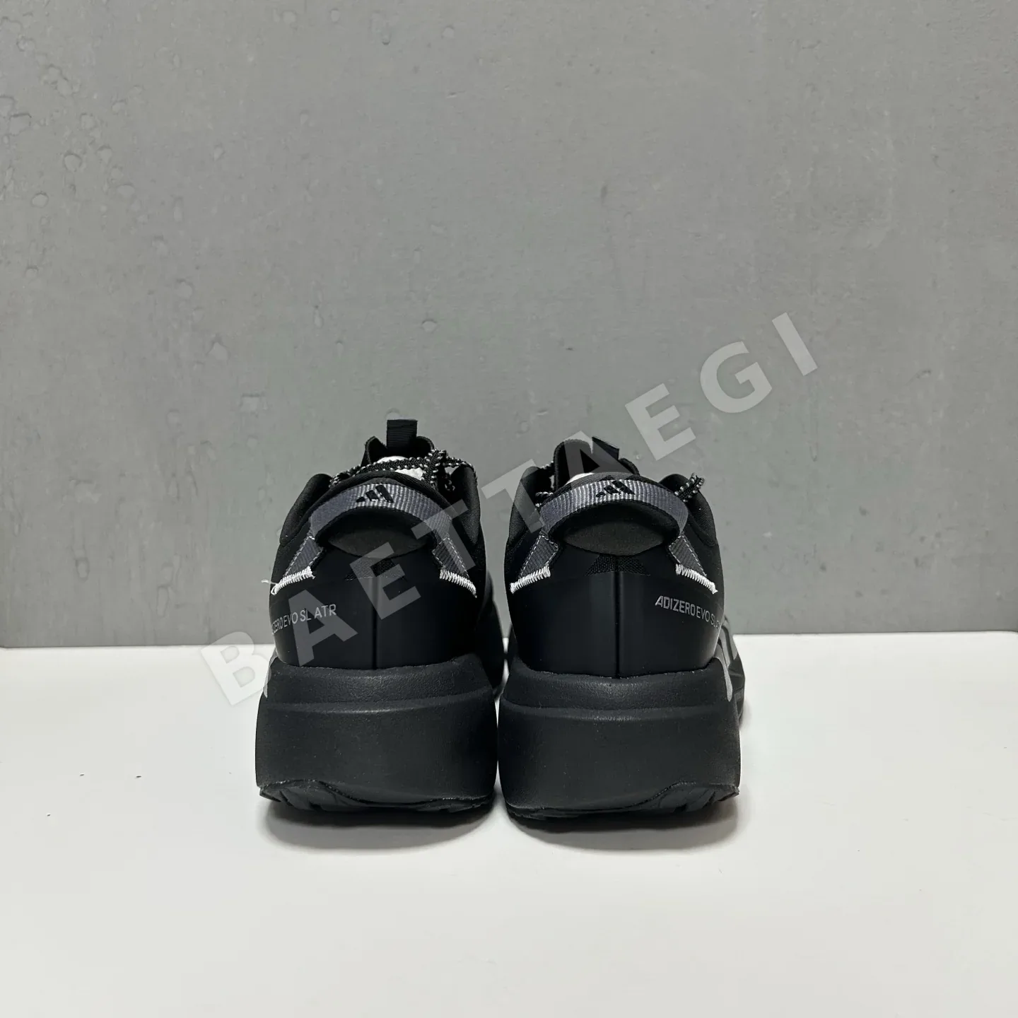 아디다스 신발 157709 Adidas Sneakers 상세 이미지 2