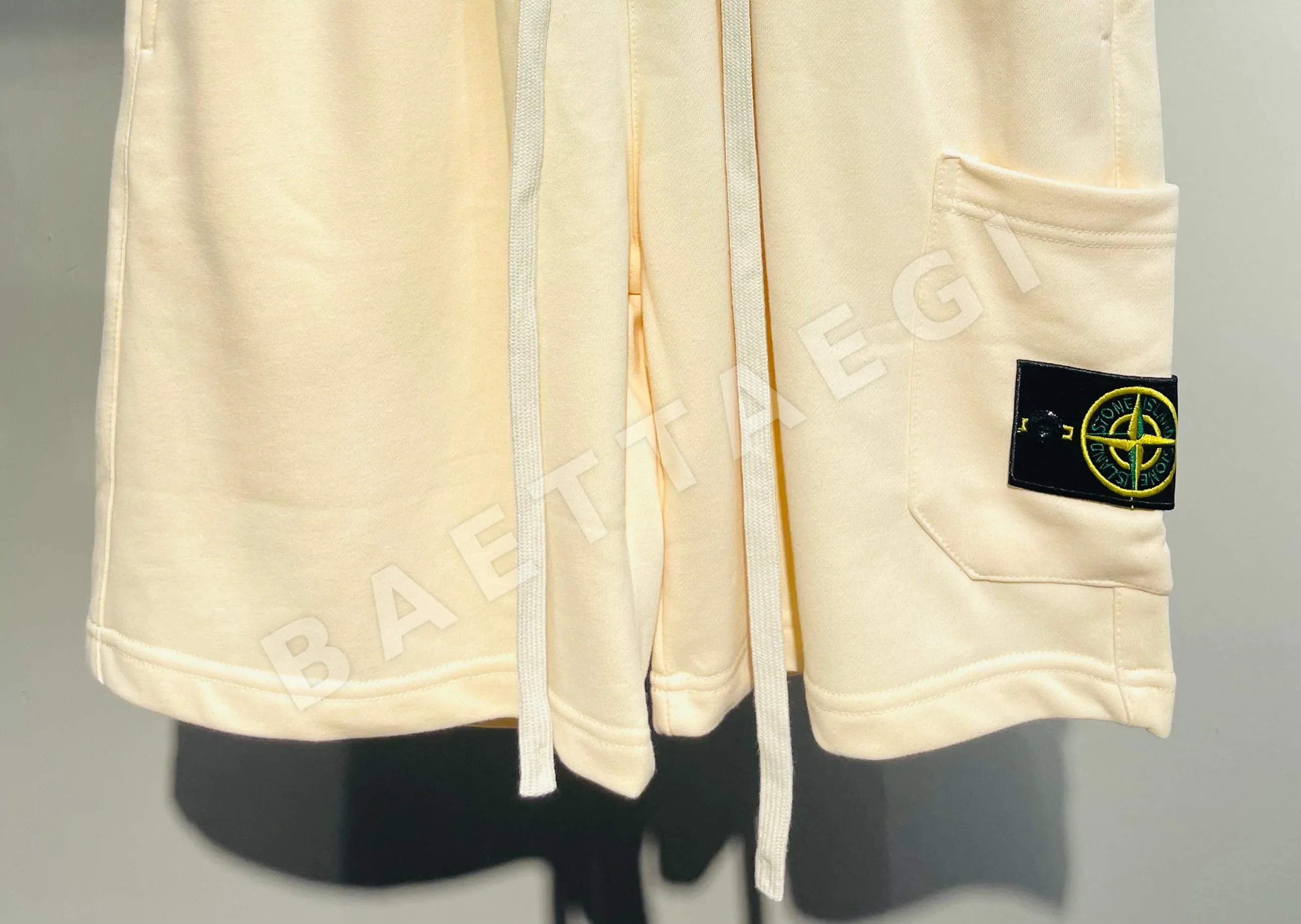 스톤아일랜드 남여공용 반바지 51366 Stone Island Shorts 상세 이미지 7