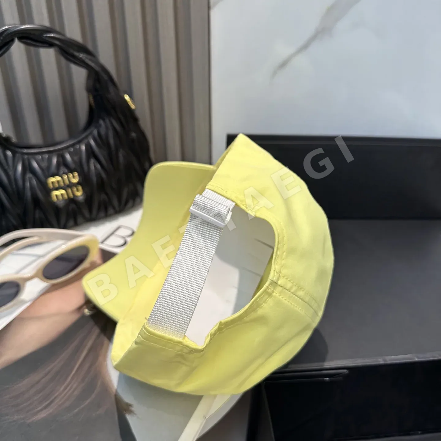아크테릭스 자수 로고 곡선챙 모자 상세 이미지 3