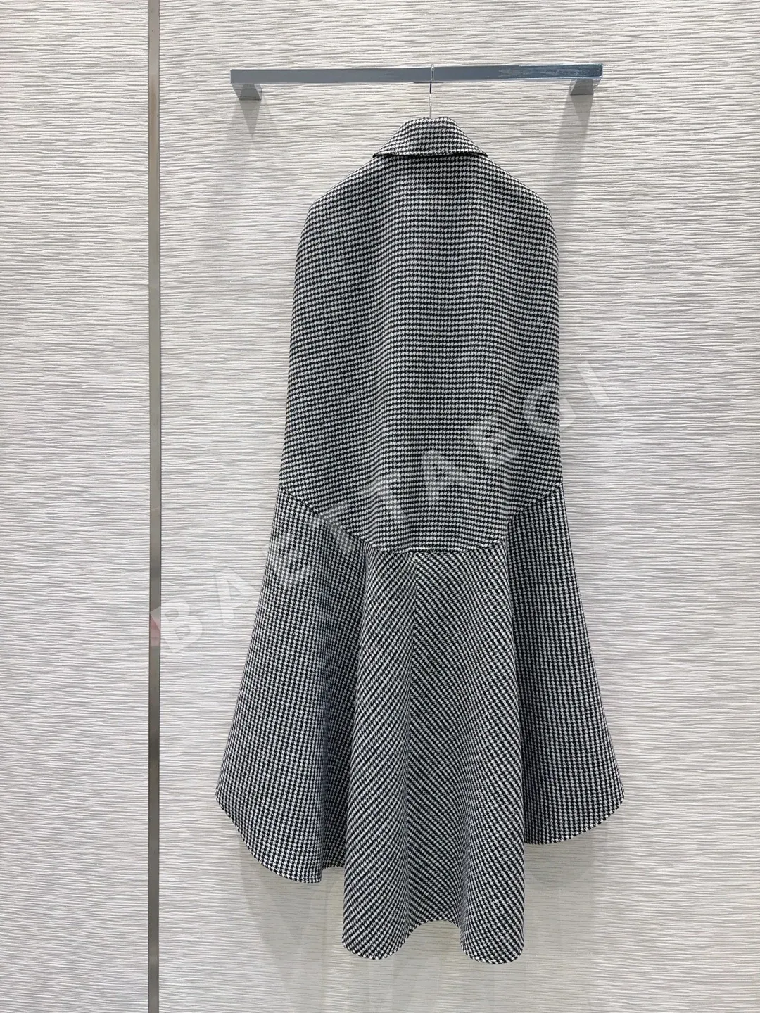 디올 케이프 코트 여성 자켓 상세 이미지 8