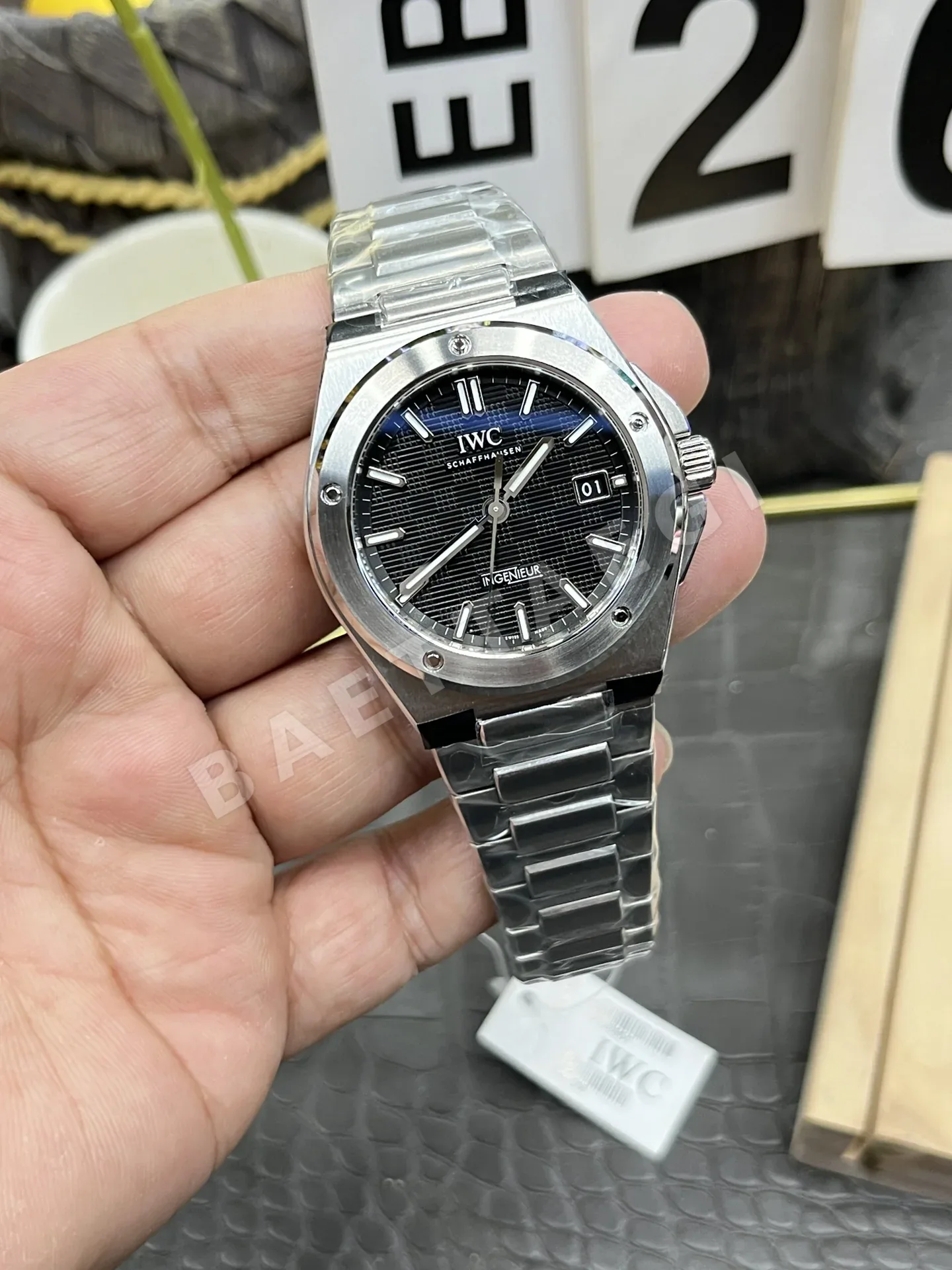 IWC 인제니어 자동 시계 상세 이미지 3