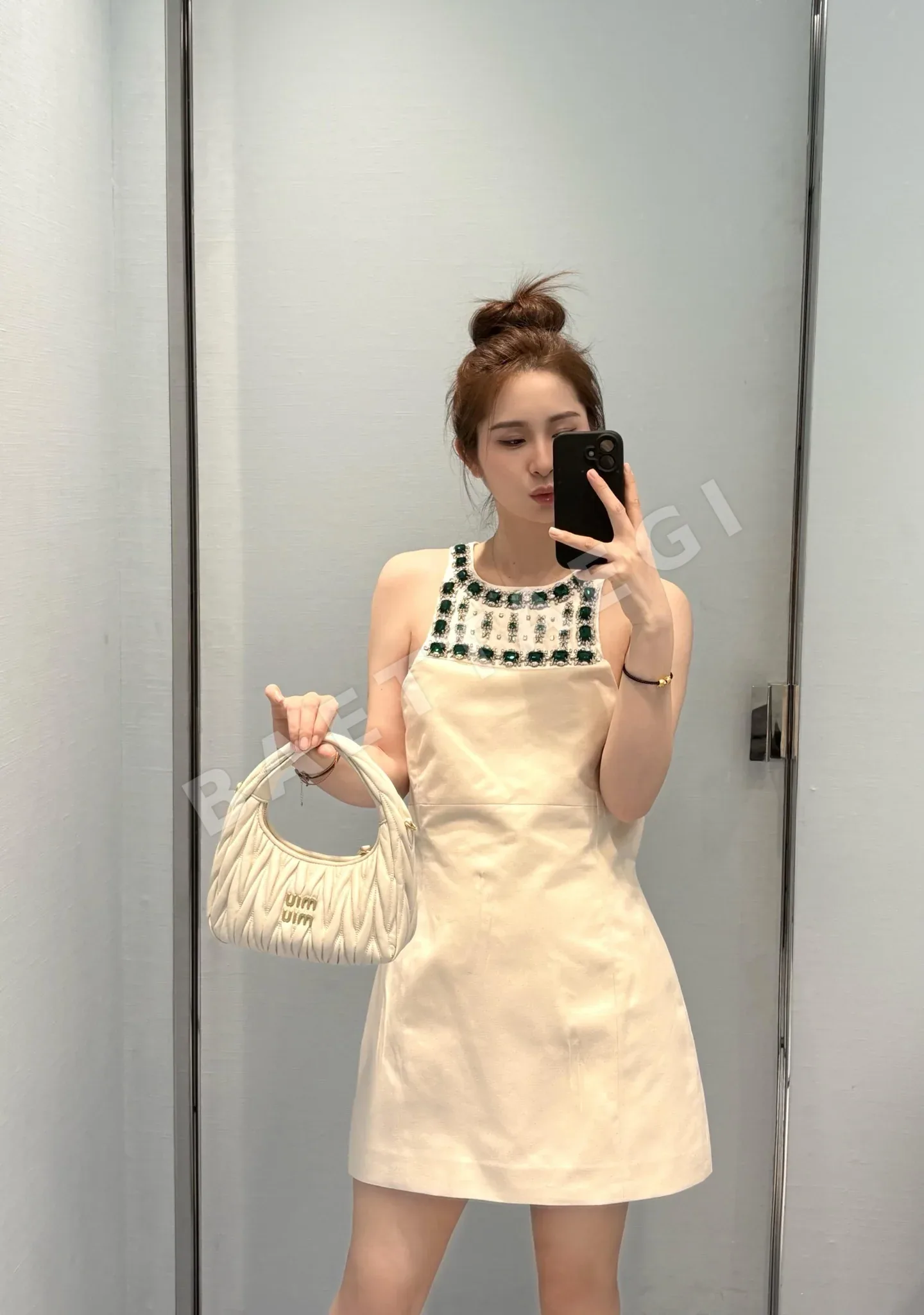미우미우 A라인 폴로 카라 민소매 원피스 상세 이미지 7