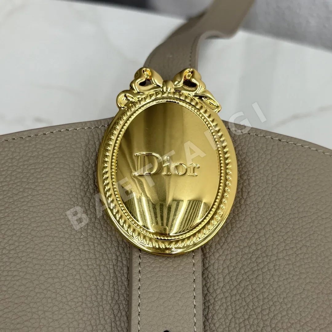 디올 메다이옹 호보 버킷 가방 상세 이미지 7